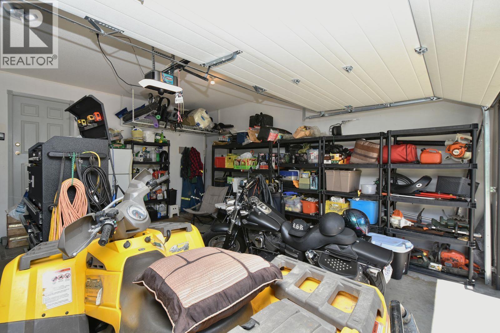 2860 Marine Drive Property Photo 45