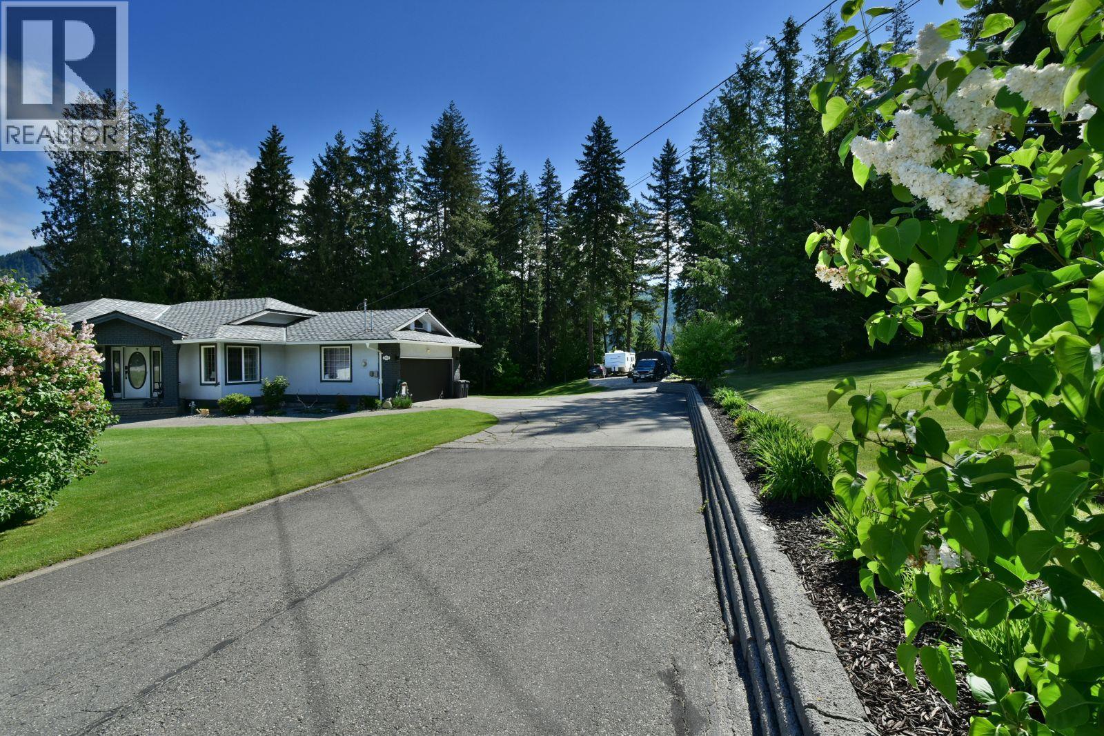 2860 Marine Drive Property Photo 50