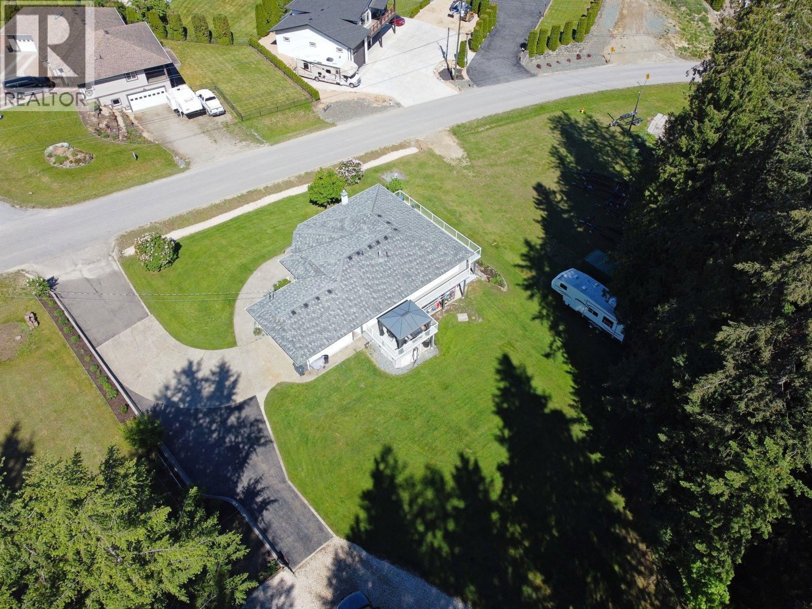 2860 Marine Drive Property Photo 67