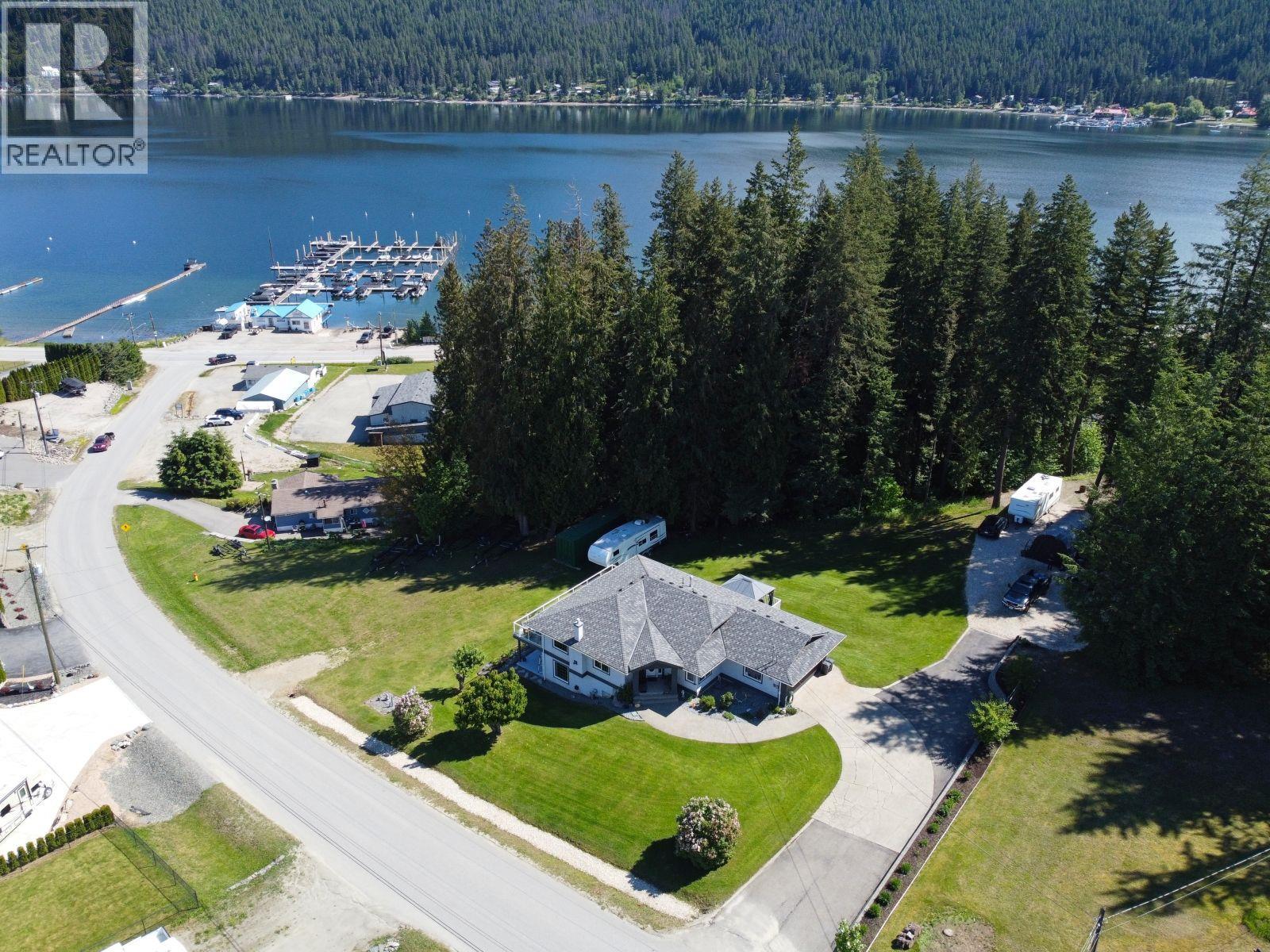 2860 Marine Drive Property Photo 75