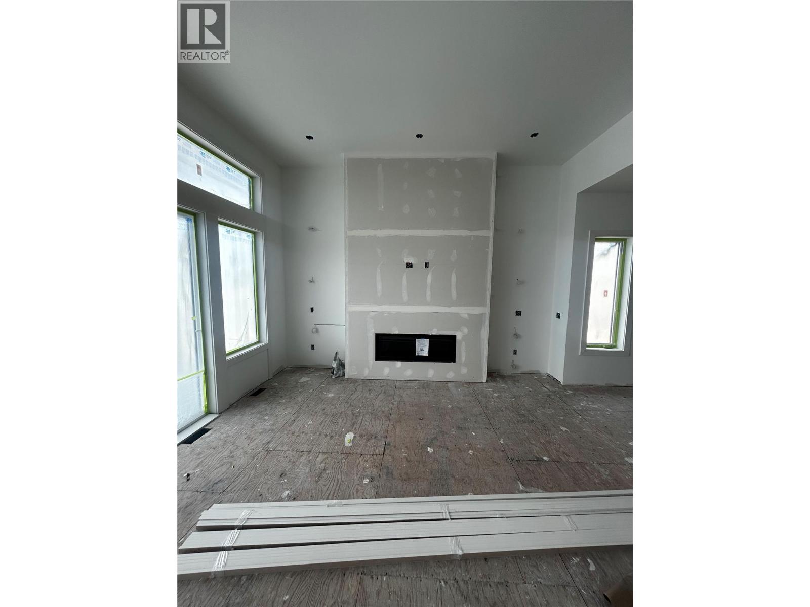 237 Turnberry Street Property Photo 11