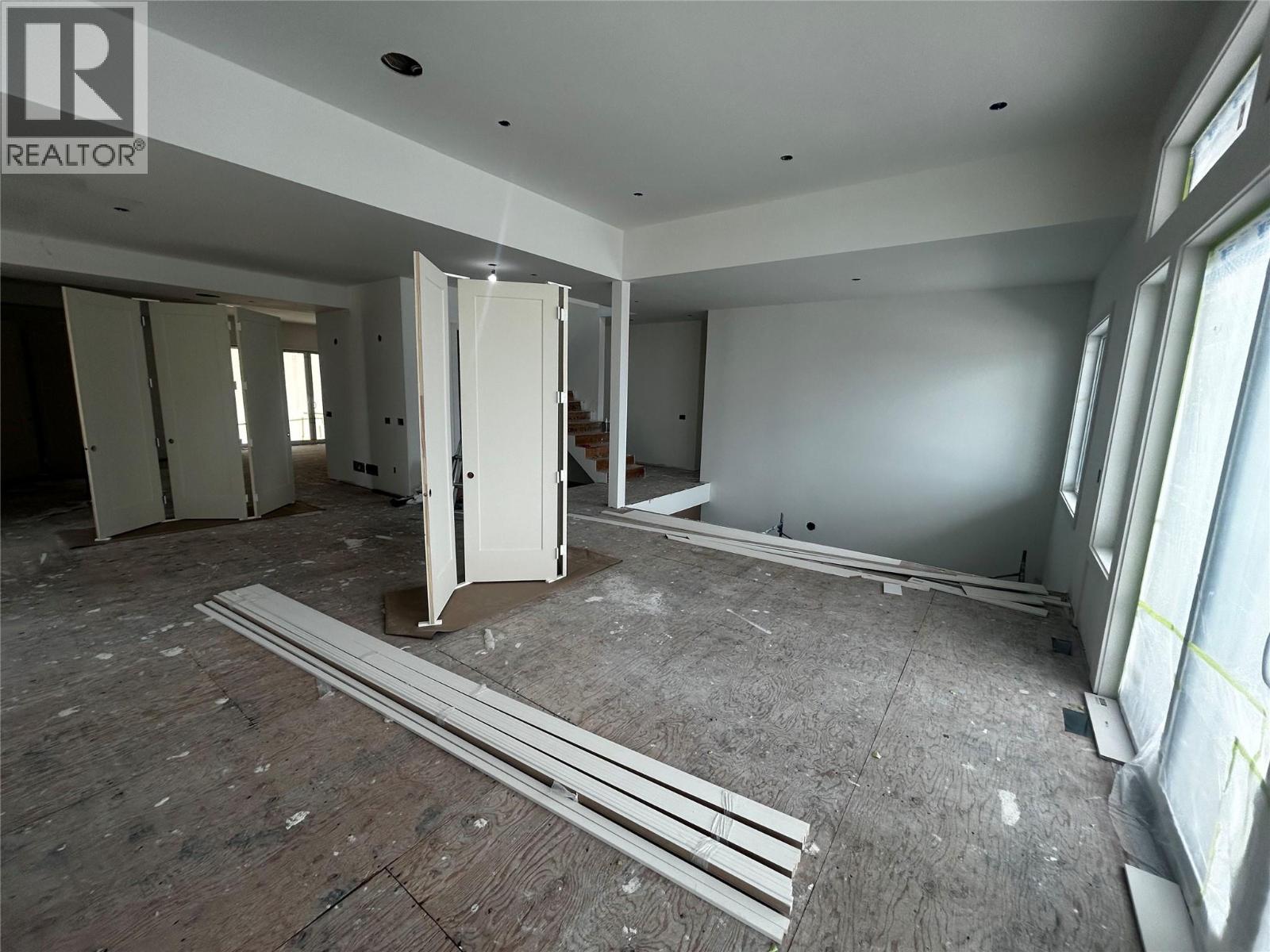 237 Turnberry Street Property Photo 12
