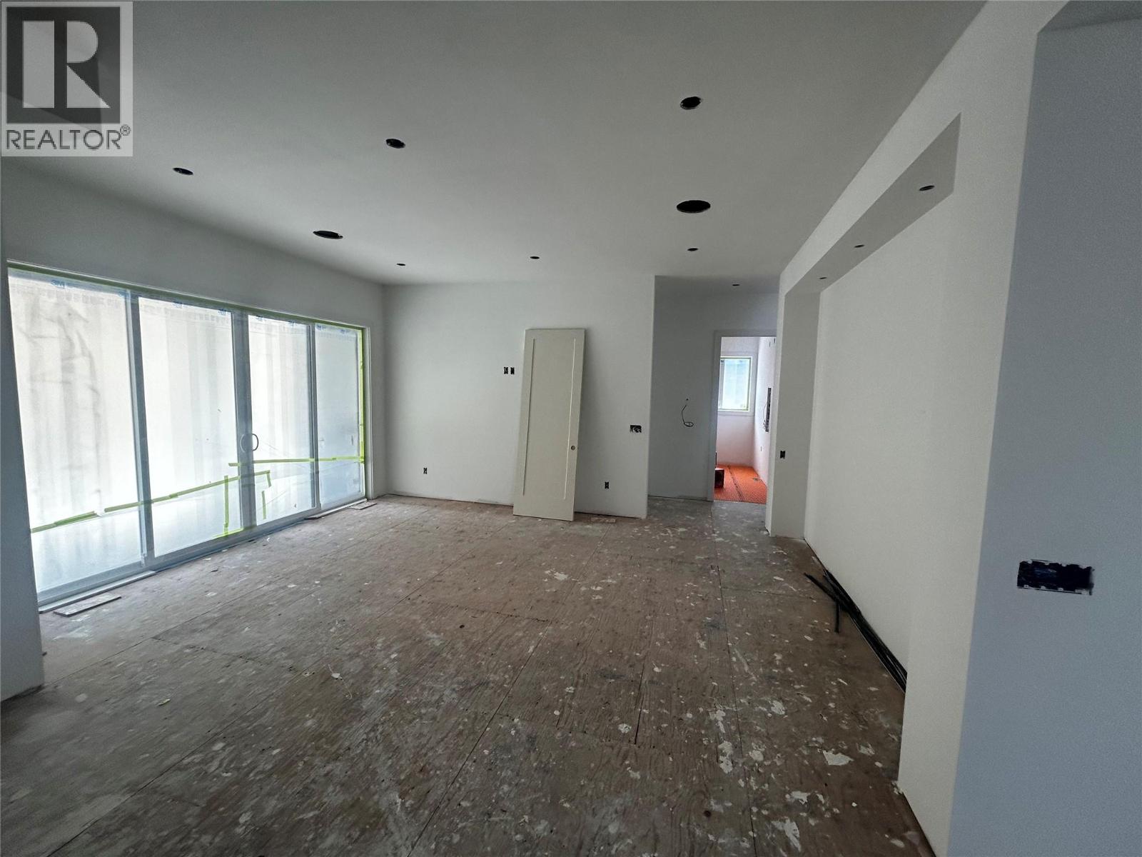 237 Turnberry Street Property Photo 15