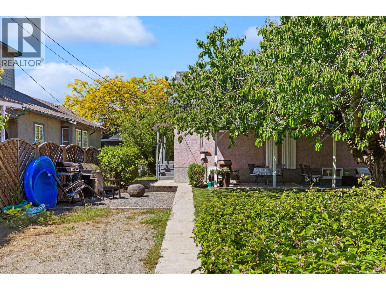 817 Fuller Avenue Property Photo 37
