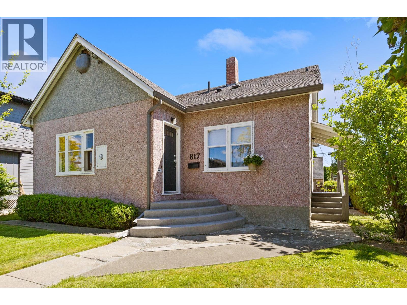 817 Fuller Avenue Property Photo 47