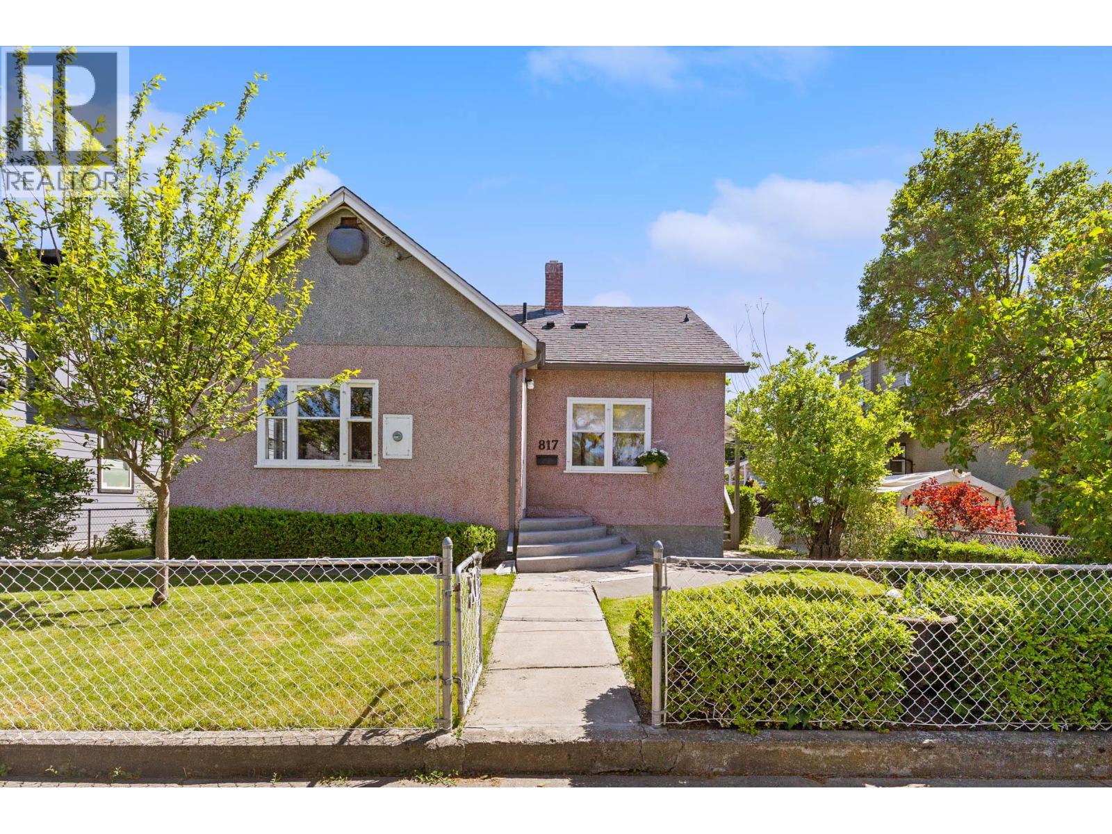 817 Fuller Avenue Property Photo 48