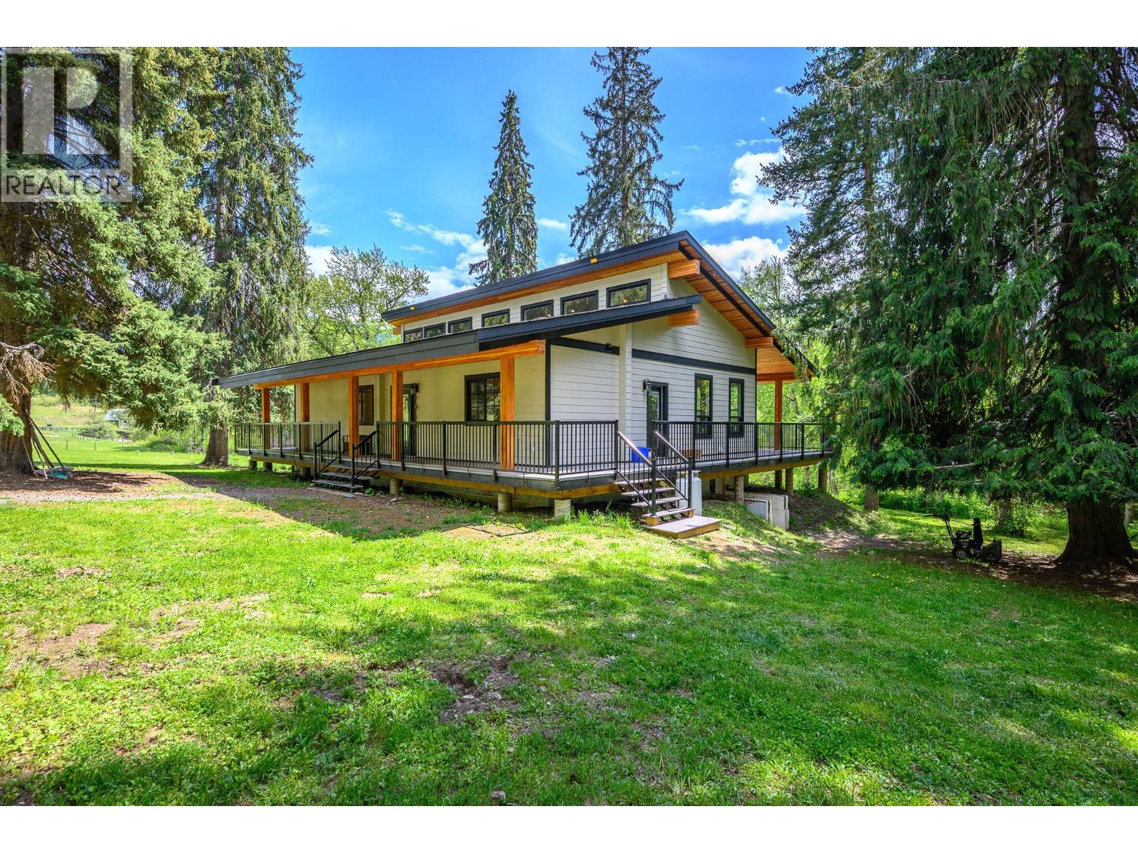 522 North Fork Road Property Photo 4