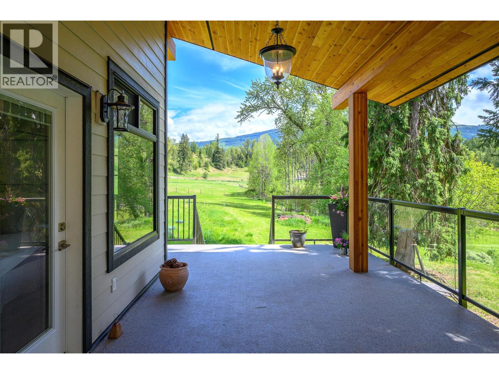 522 North Fork Road Property Photo 12