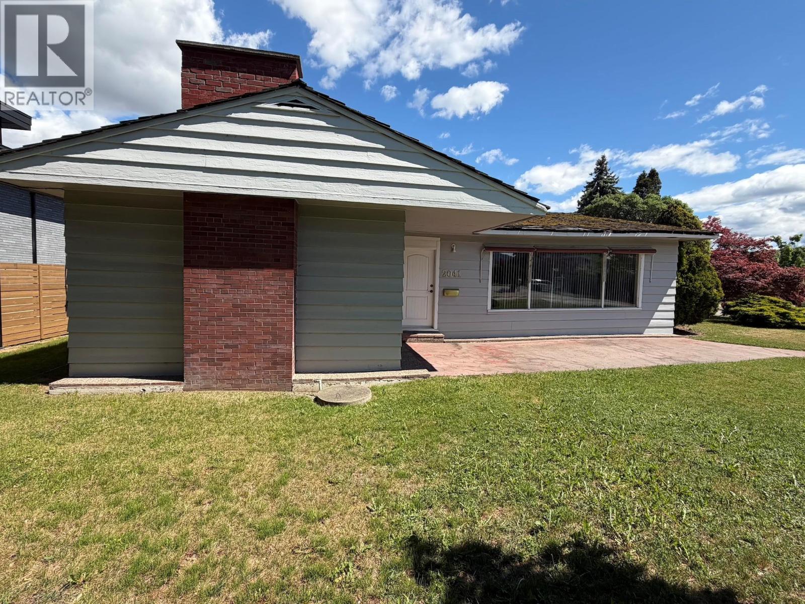 2041 Abbott Street Property Photo 7