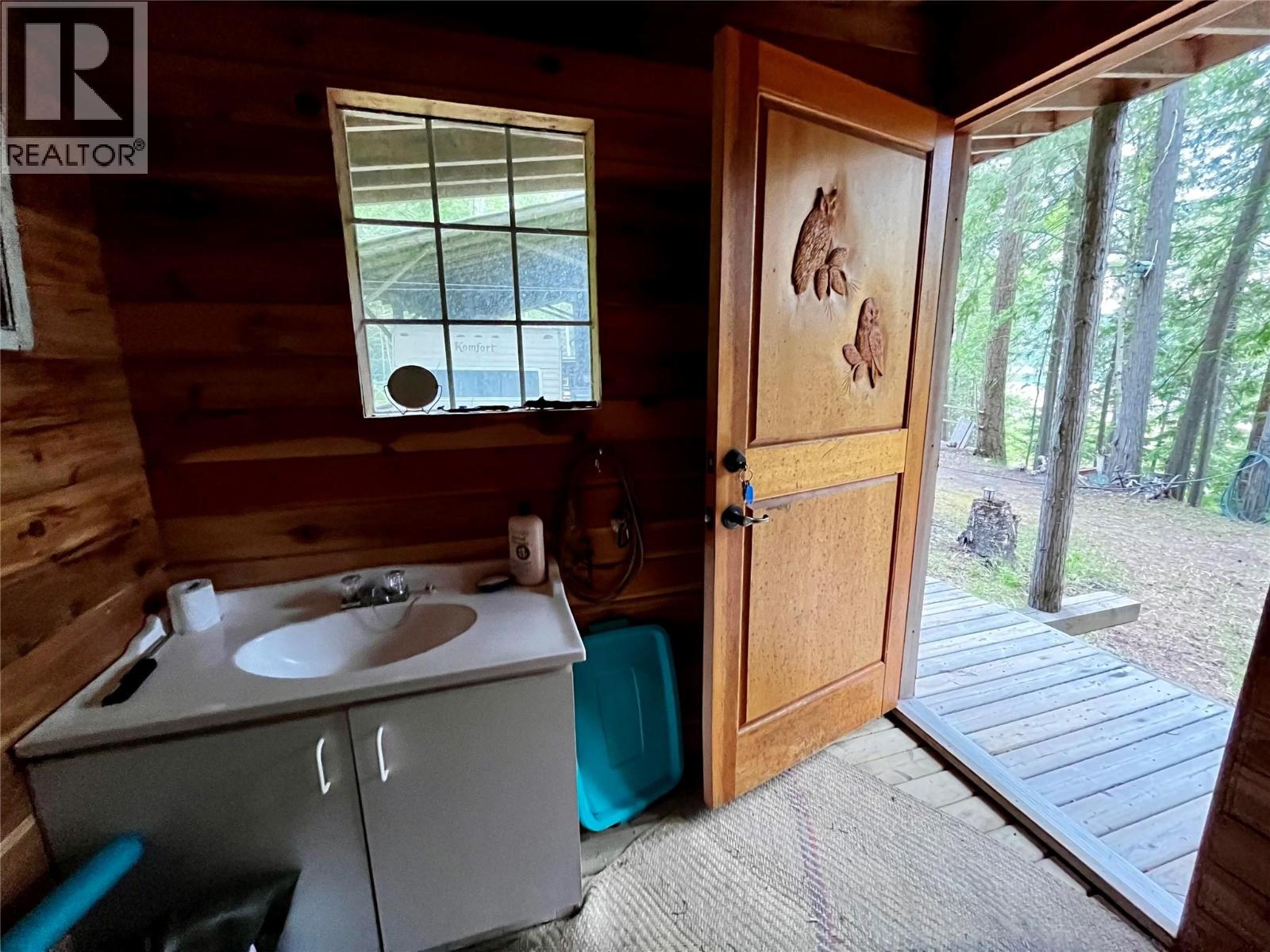 5851 Hwy 6 Highway Property Photo 40