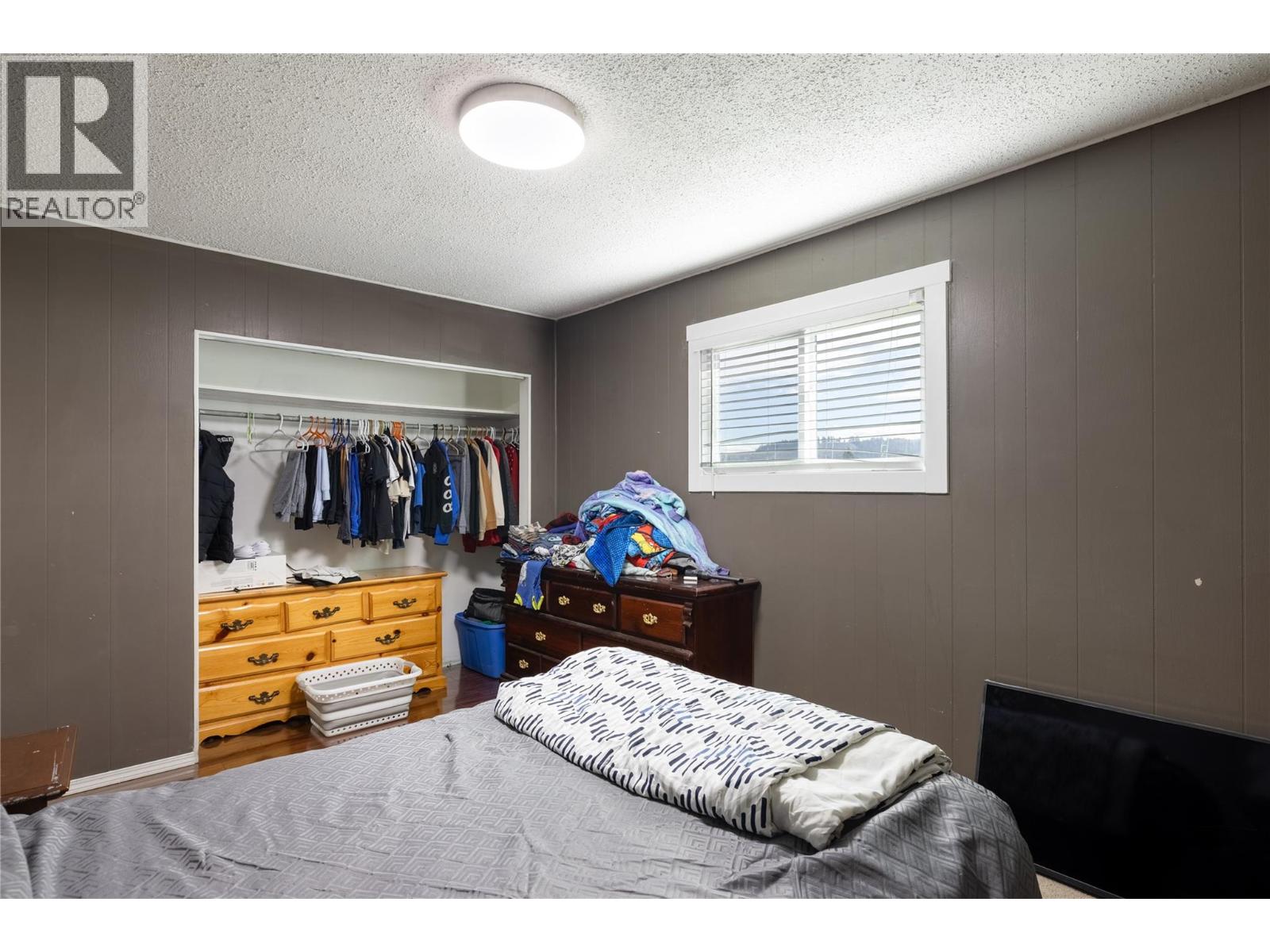5712 6 Highway Property Photo 15