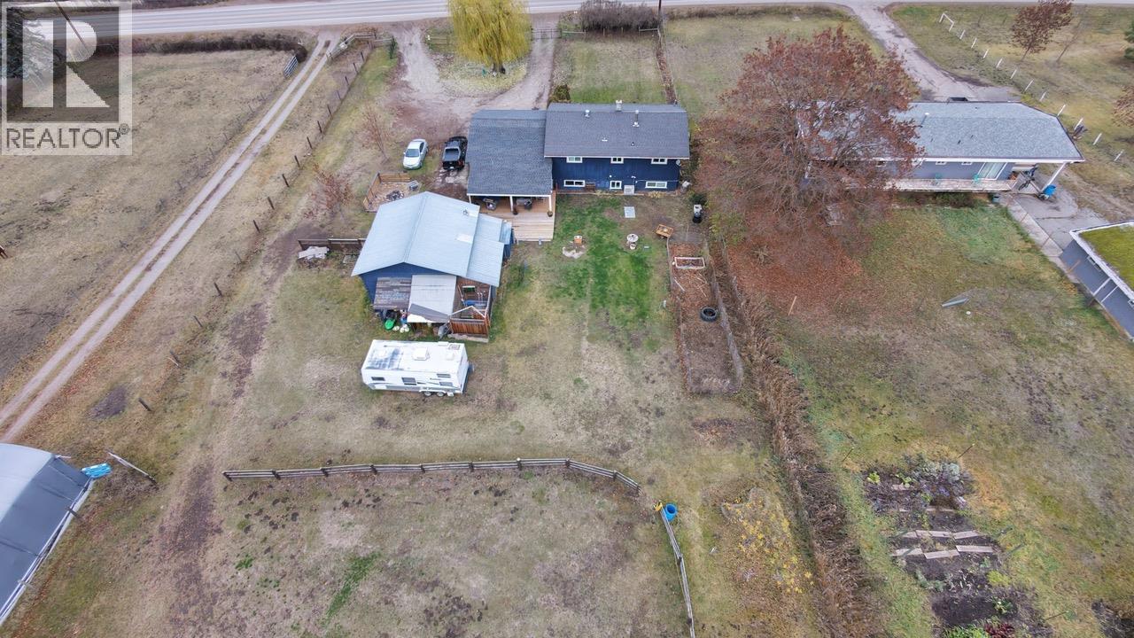 5712 6 Highway Property Photo 37