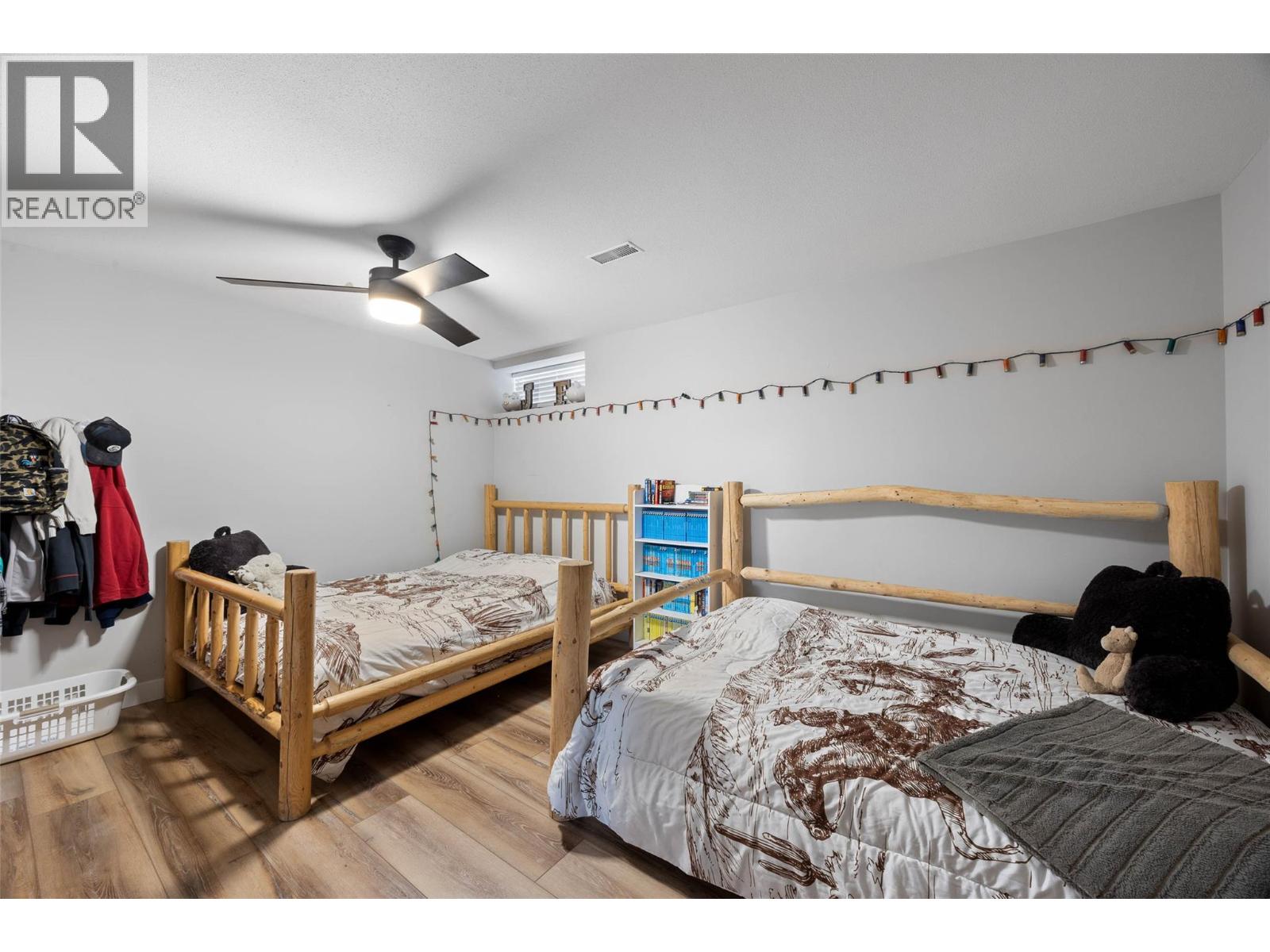 1480 Thompson River Drive Property Photo 28
