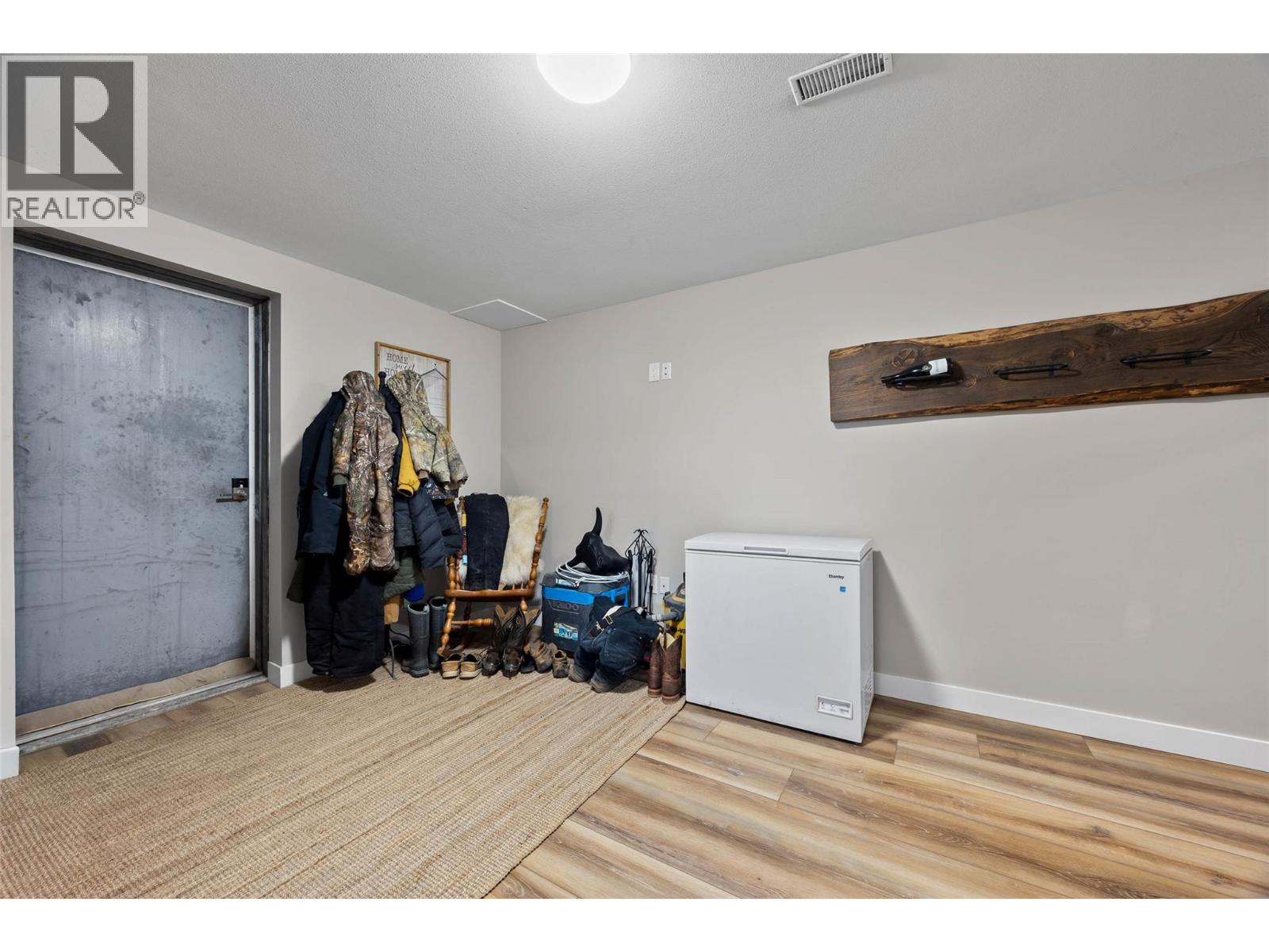 1480 Thompson River Drive Property Photo 31