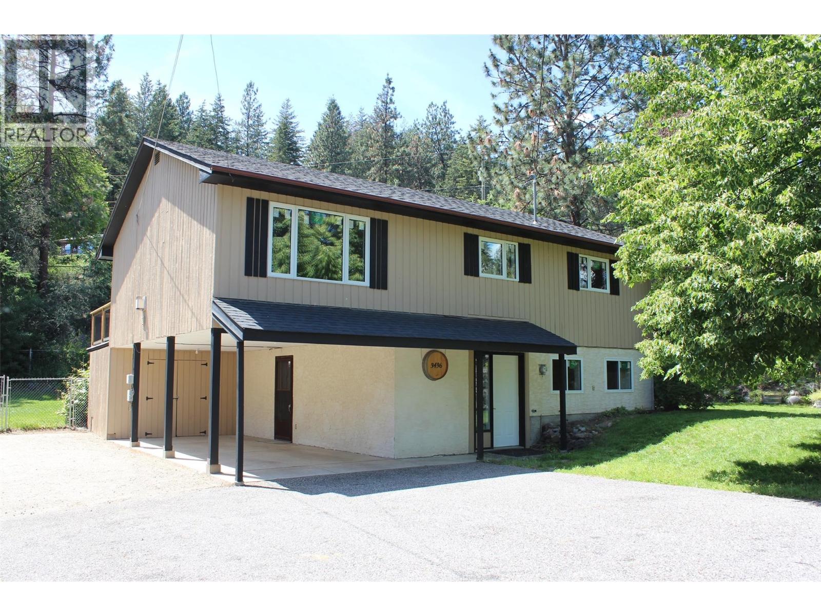3436 McTaggart Road Property Photo 1
