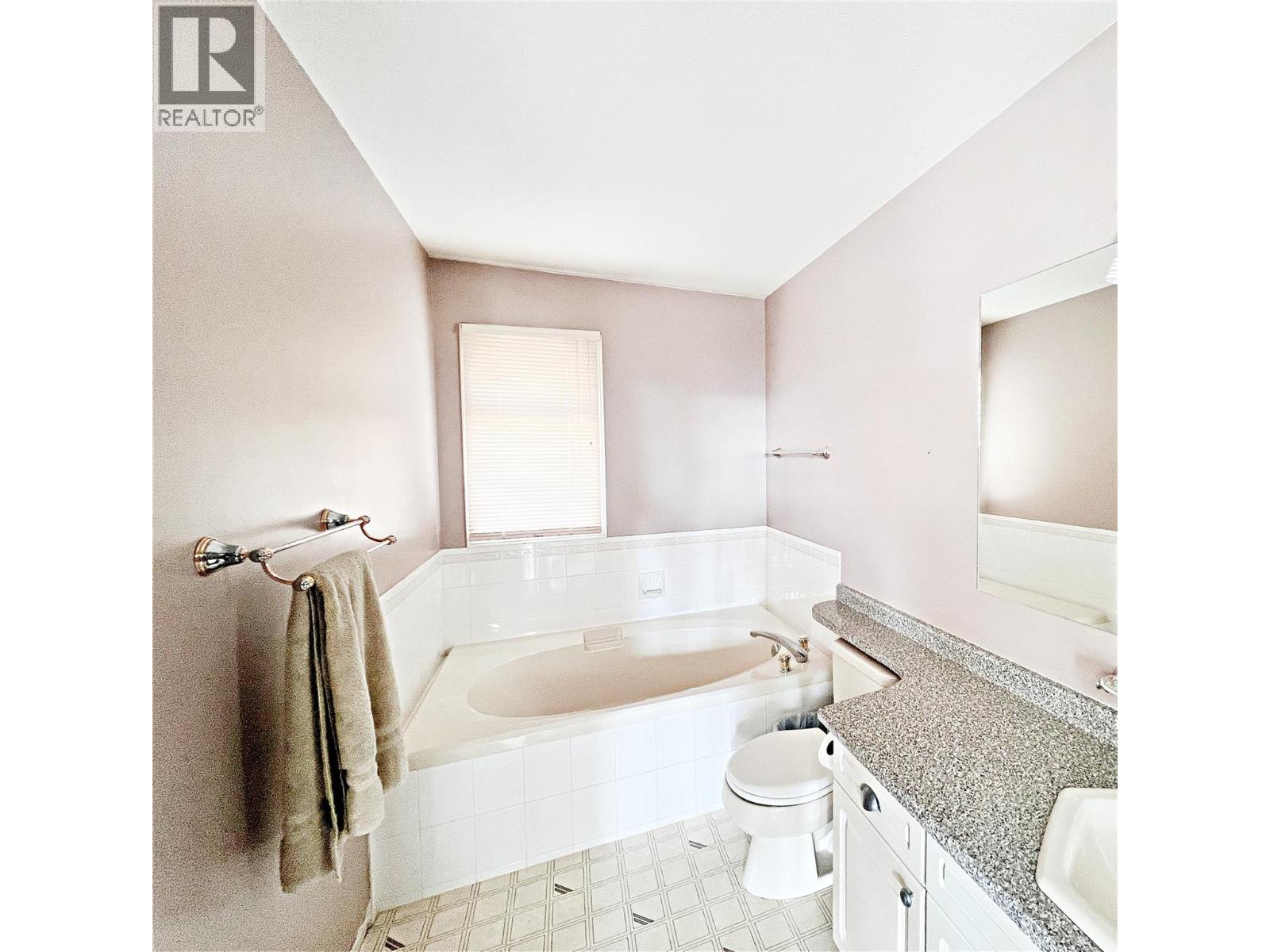 5621 Harrington Court Property Photo 21
