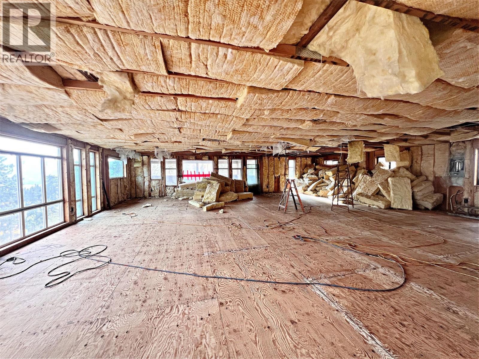 5621 Harrington Court Property Photo 35