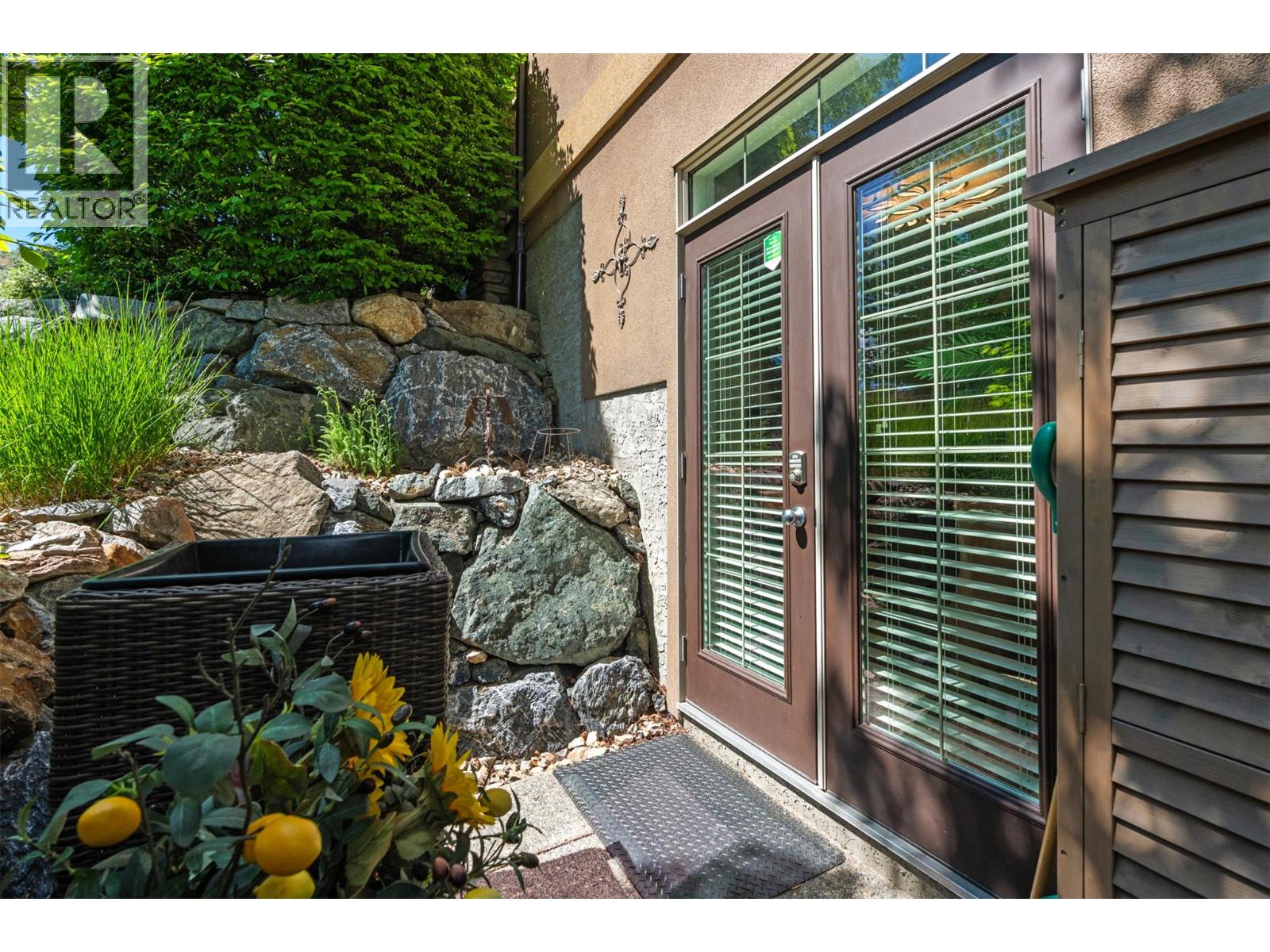 325 Cordon Place Property Photo 8