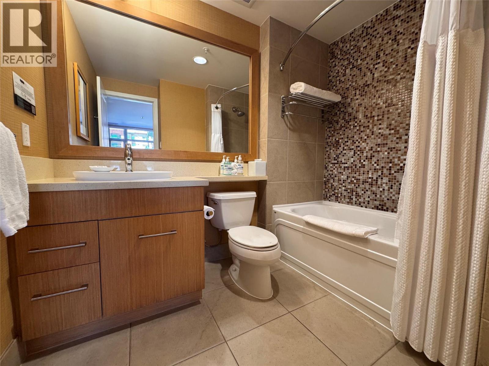 15 Park Place Unit# 113 Property Photo 17