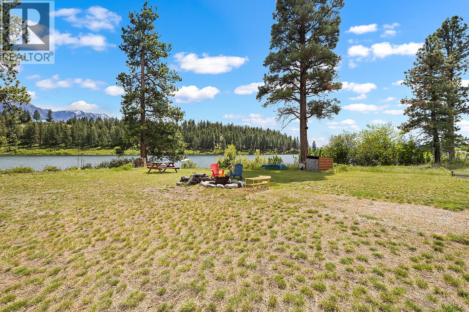 6738 Cameron Pond Road Property Photo 5