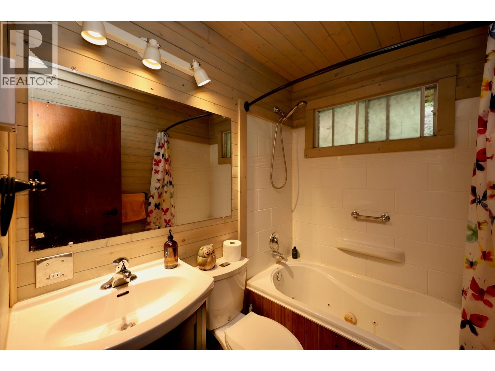 486 Champagne Road #1, 2, 3, Property Photo 10