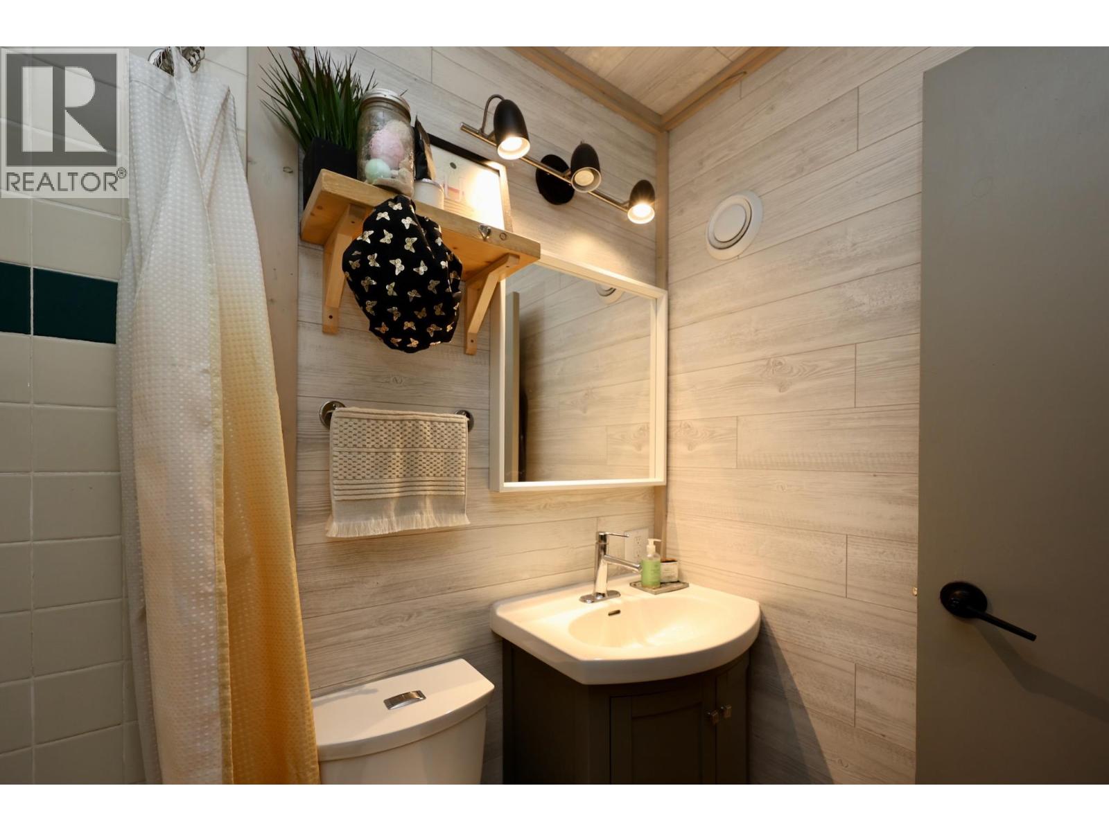 486 Champagne Road #1, 2, 3, Property Photo 15