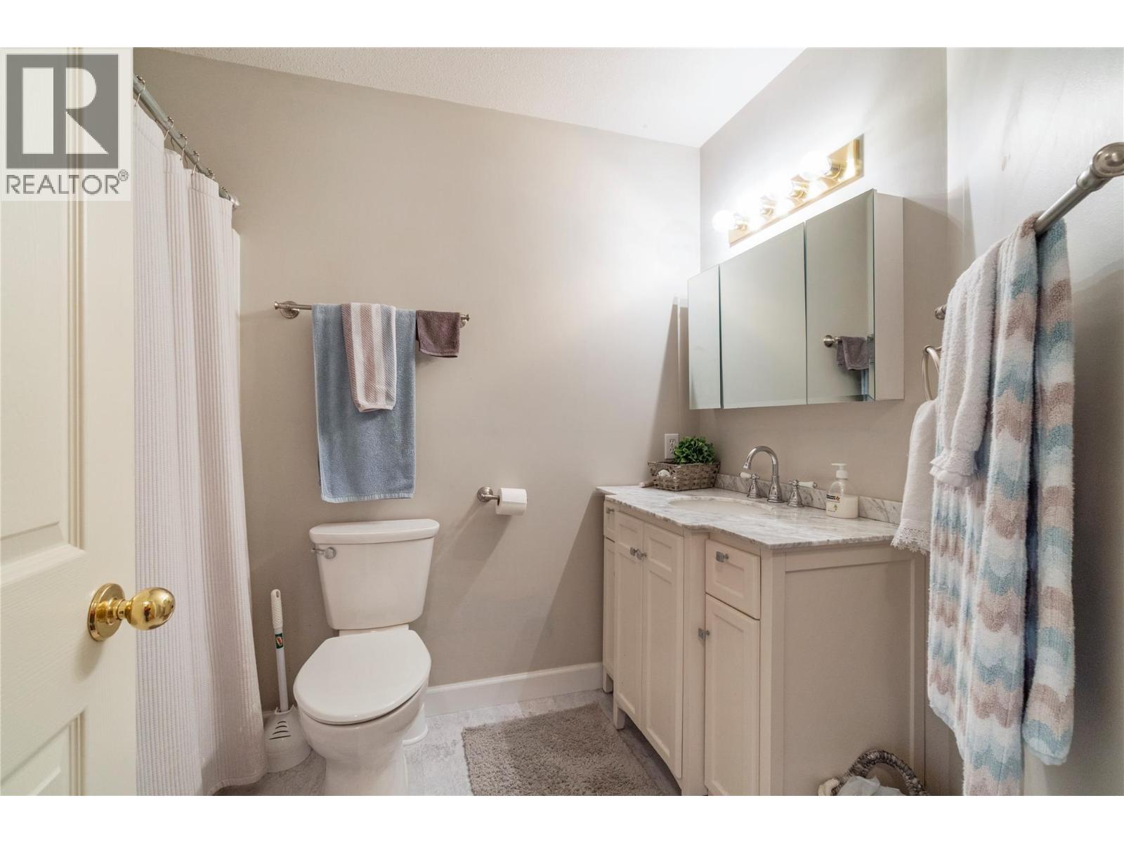 4483 14 Street Ne Property Photo 20