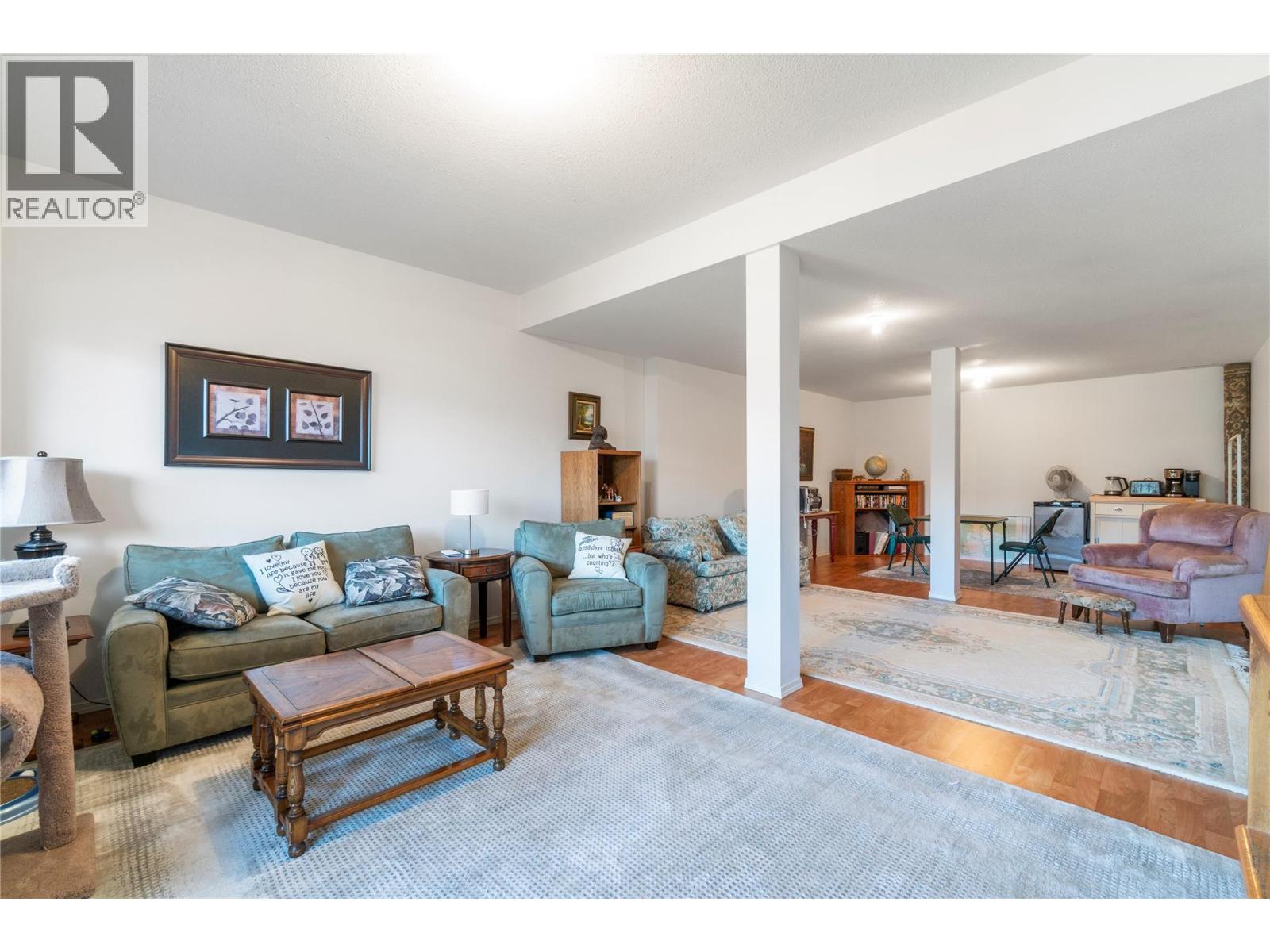 4483 14 Street Ne Property Photo 25