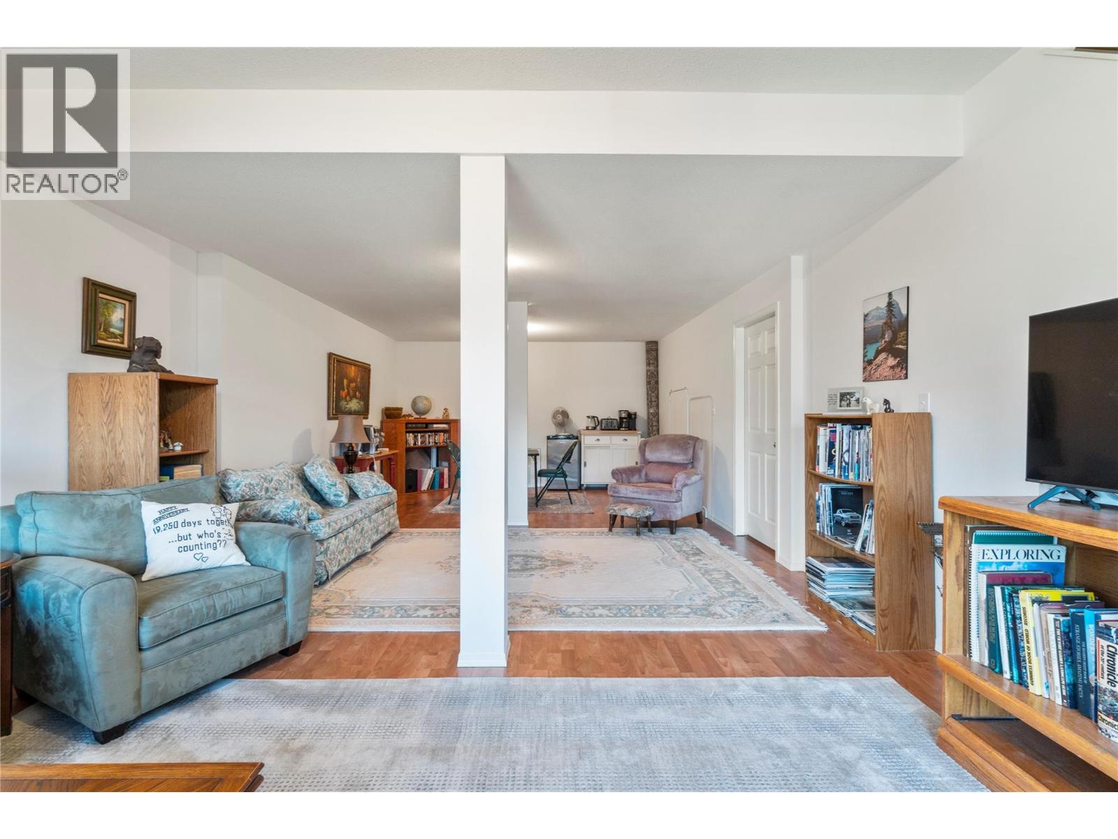 4483 14 Street Ne Property Photo 26