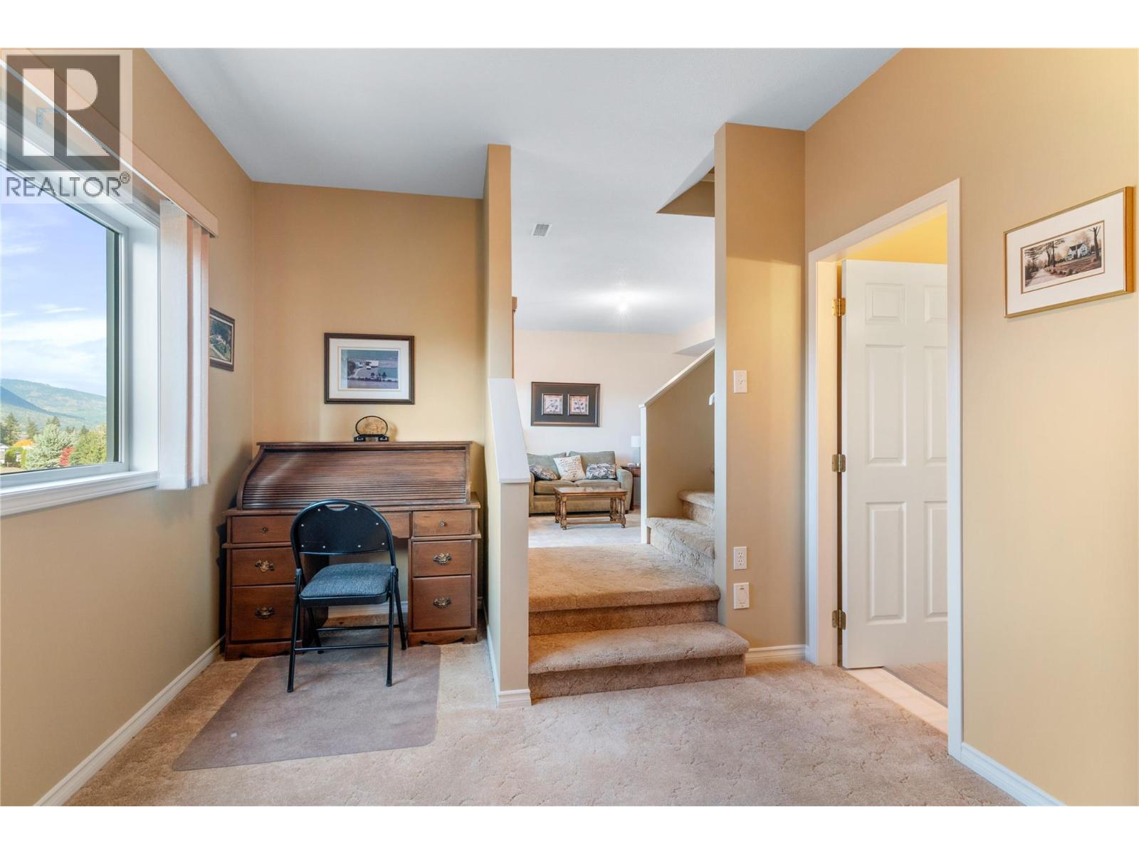 4483 14 Street Ne Property Photo 28