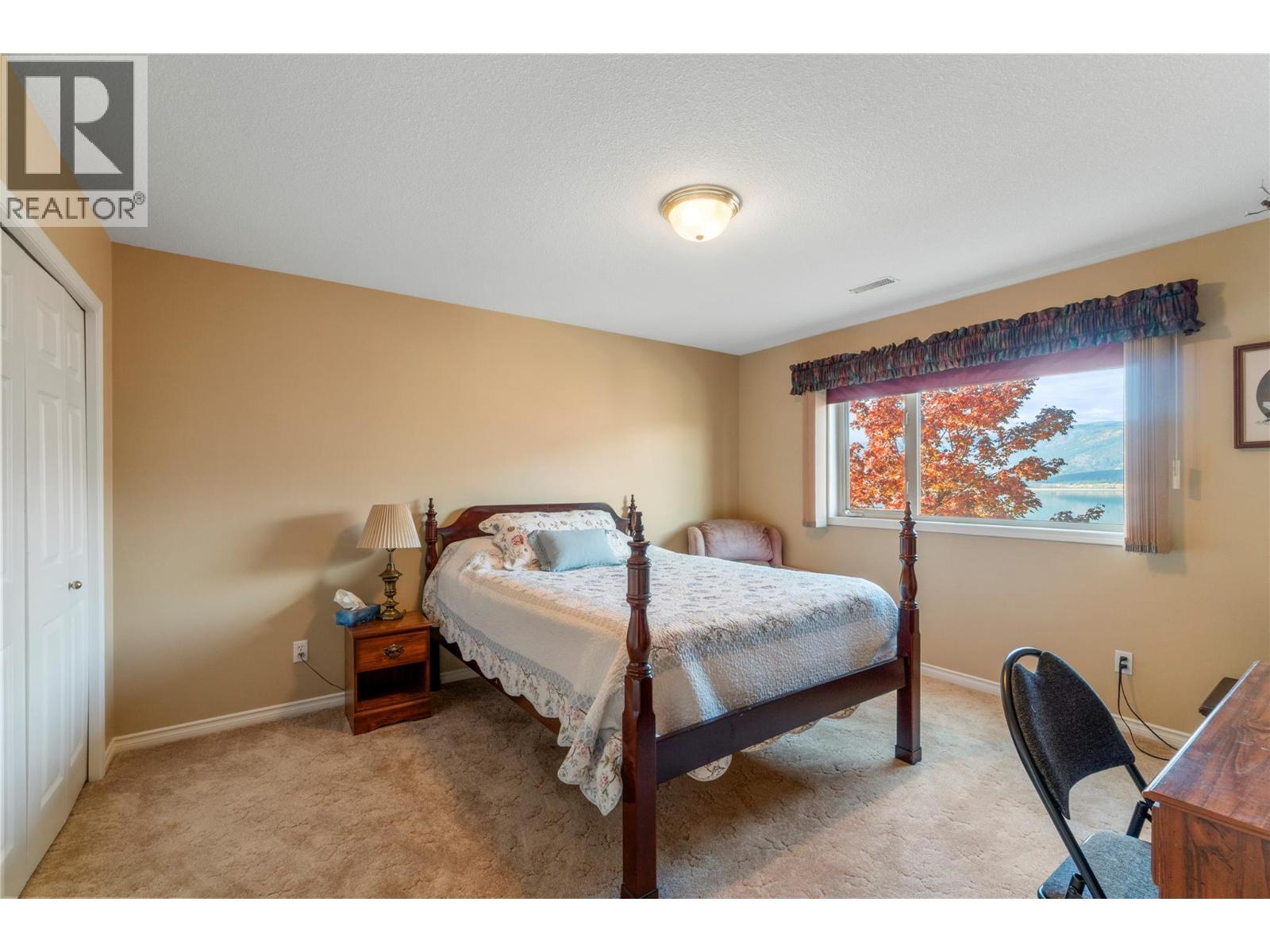 4483 14 Street Ne Property Photo 30