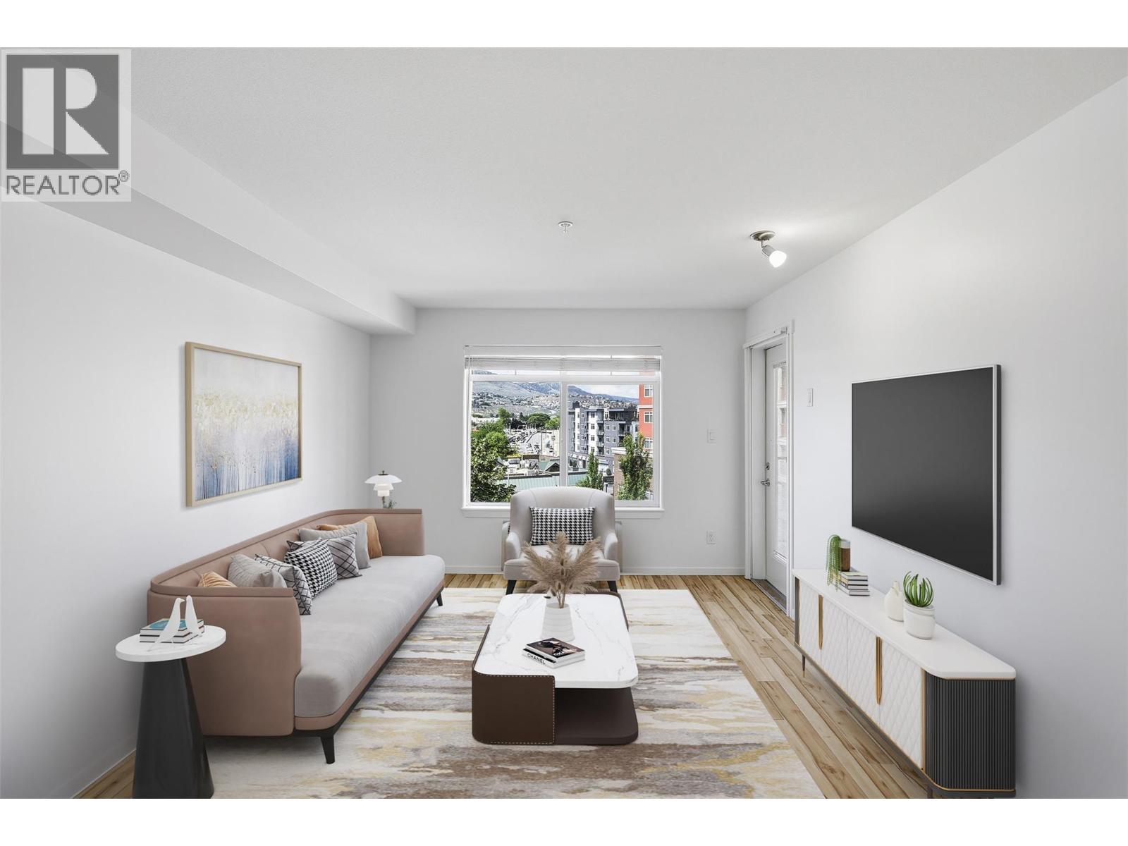 689 Tranquille Road Unit# 513 Property Photo 8