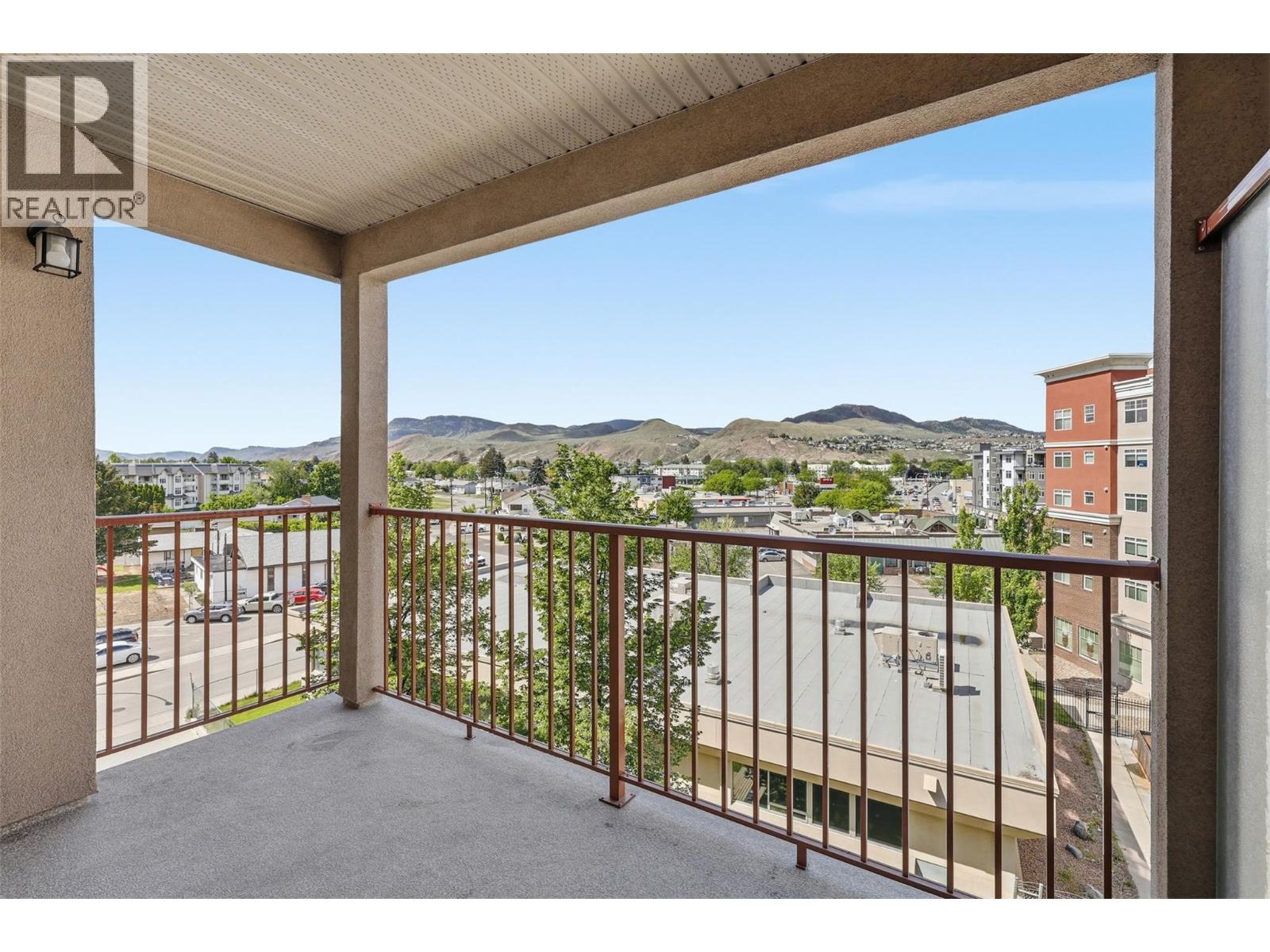 689 Tranquille Road Unit# 513 Property Photo 12