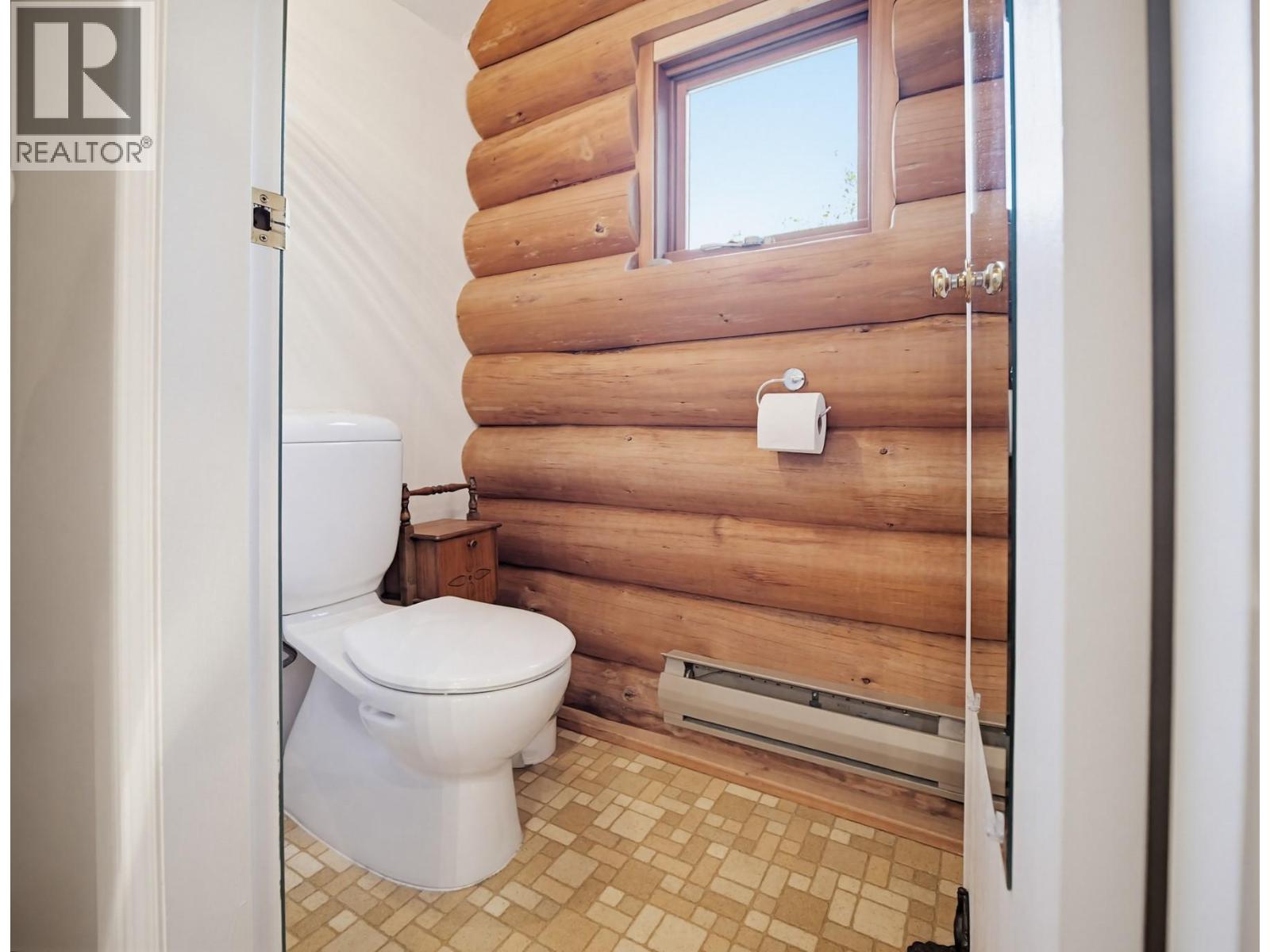 3330 Henderson Road Property Photo 18