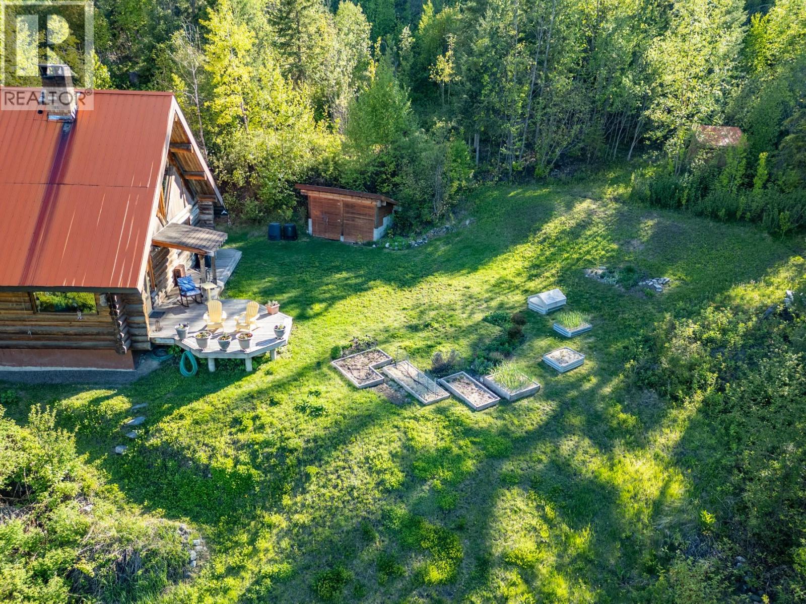 3330 Henderson Road Property Photo 40