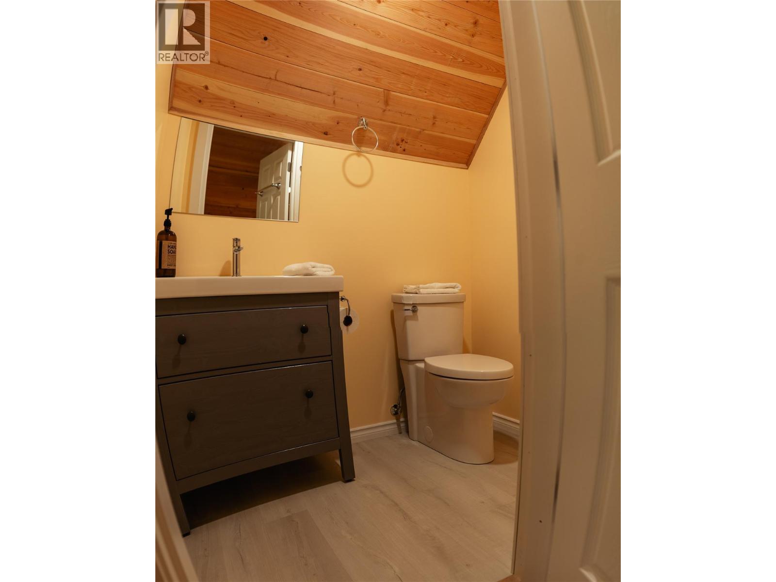 592 Bear Valley Road Property Photo 80
