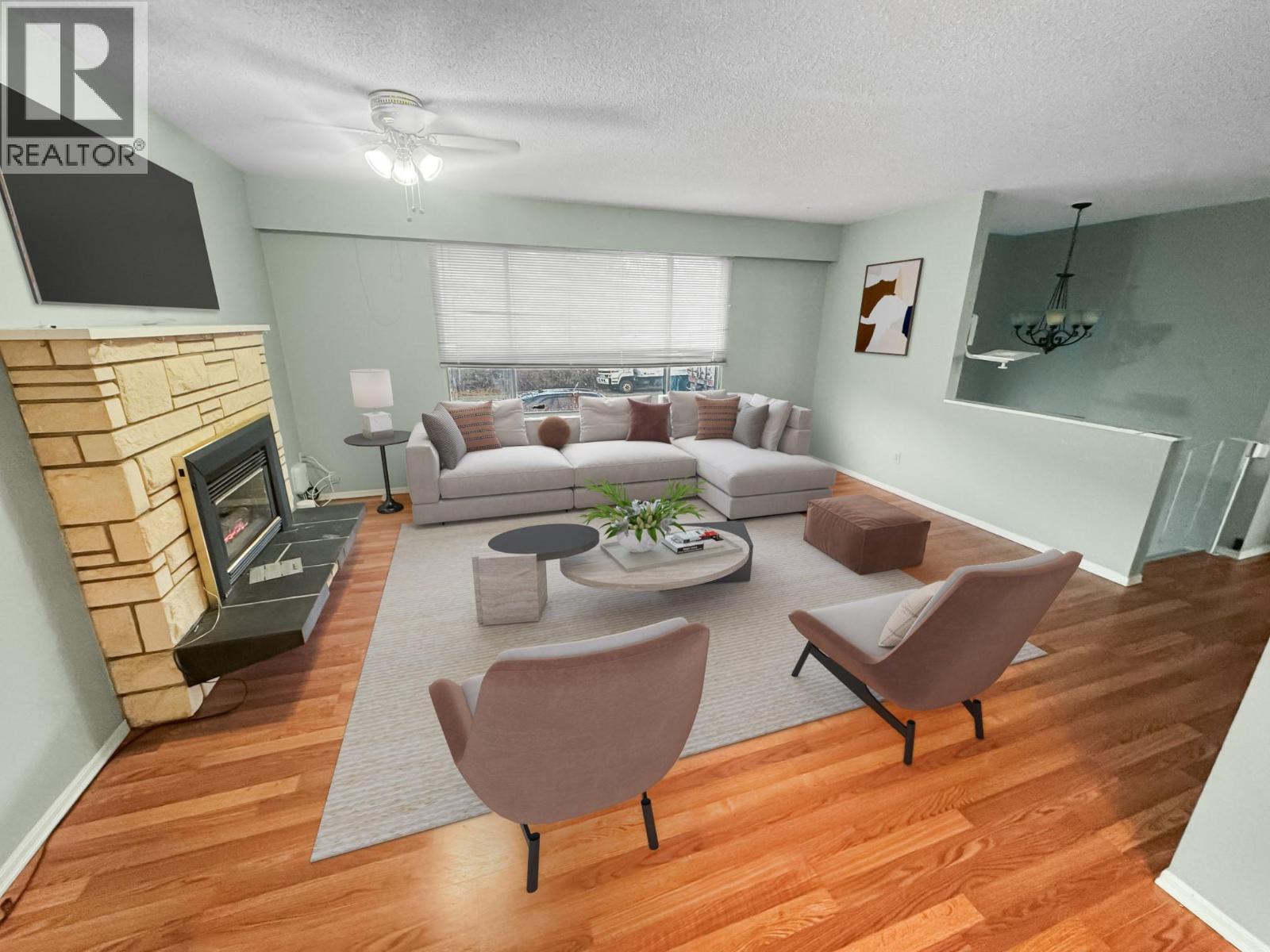 2402 Clapperton Avenue Property Photo 7