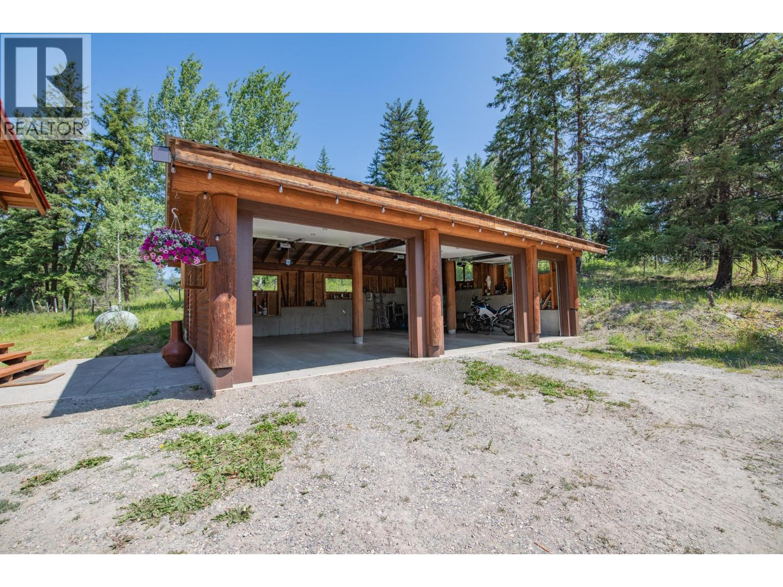 592 Bear Valley Road Property Photo 29