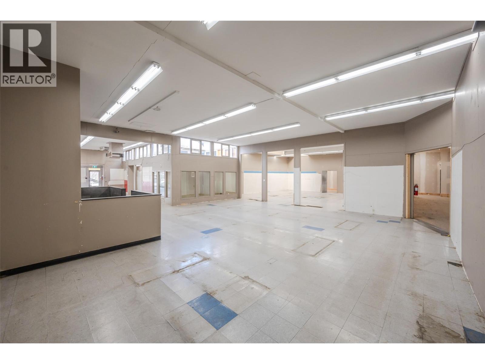 402 Industrial Avenue E Property Photo 13
