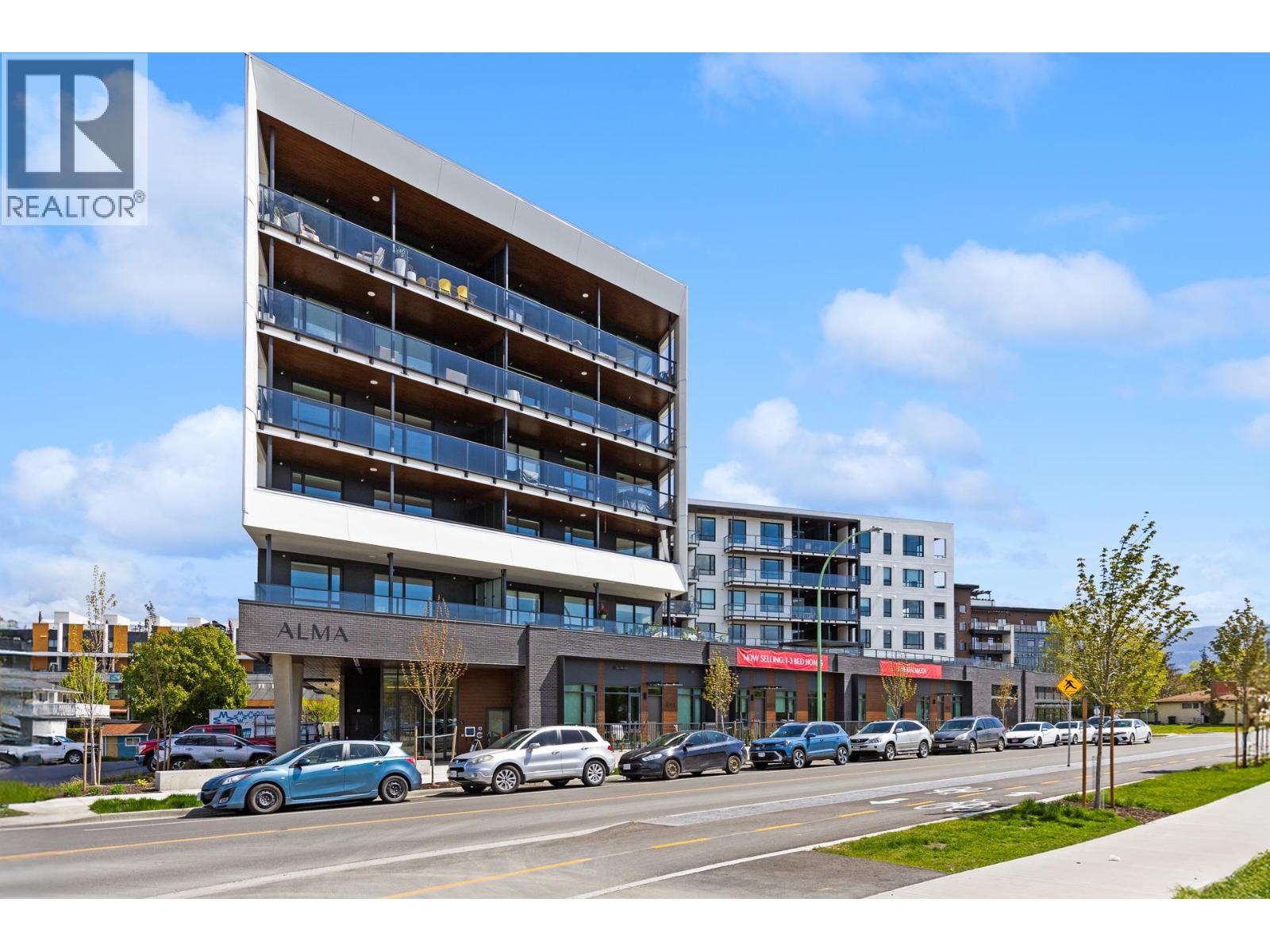 3051 Abbott Street Unit# Cru2 Property Photo 8