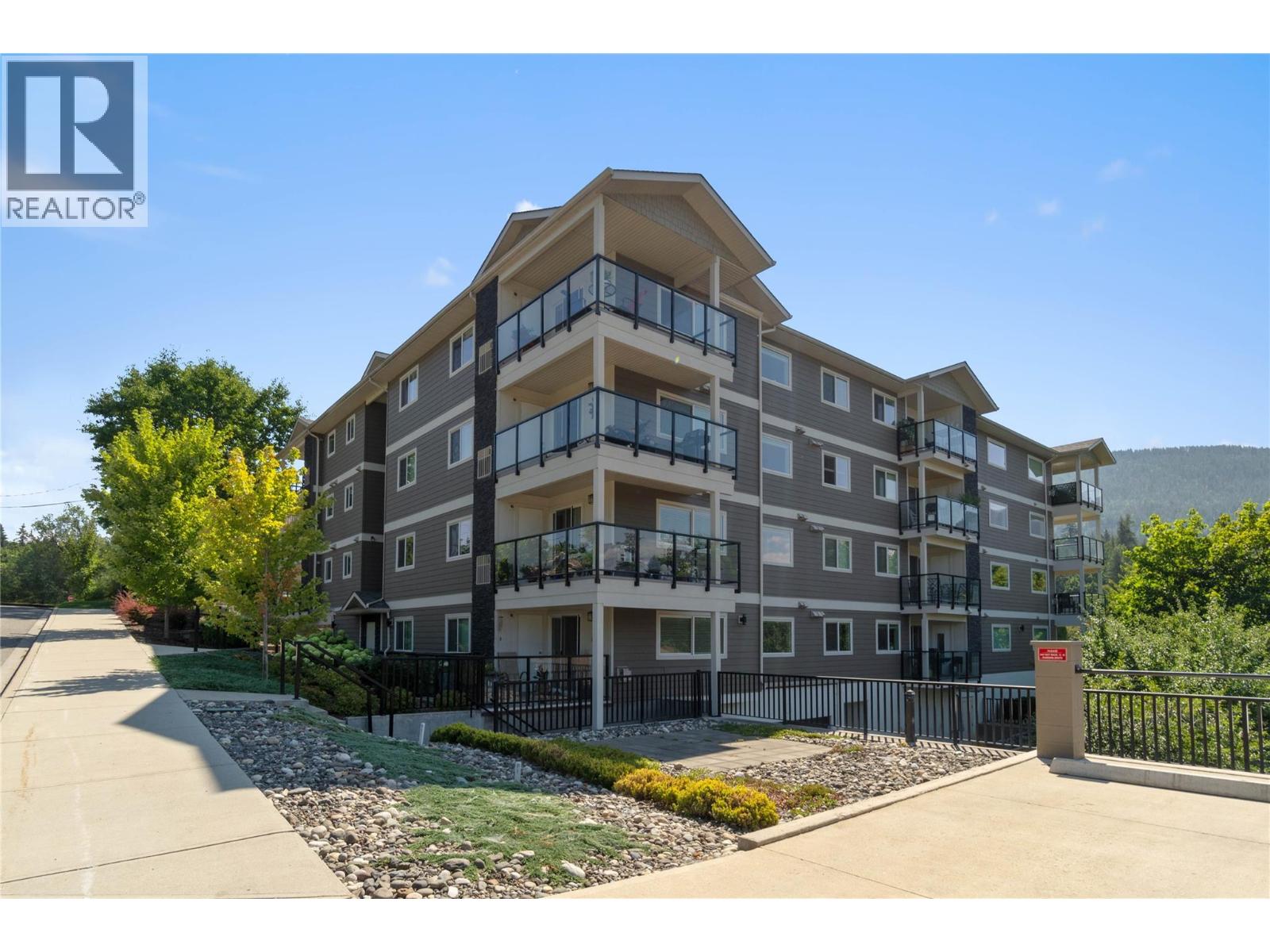 330 4 Avenue SE Unit# 202
