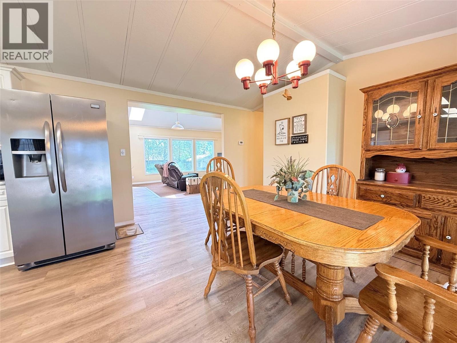 6240 Vine Road Property Photo 12