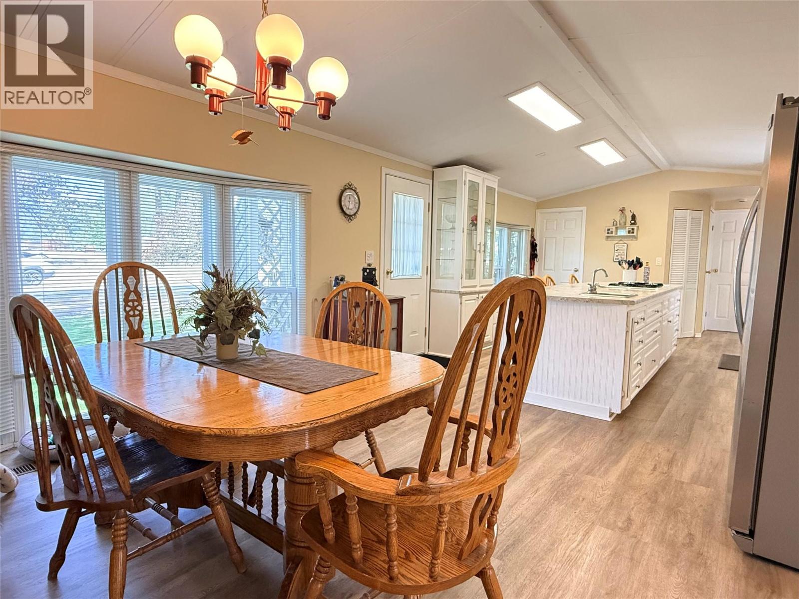 6240 Vine Road Property Photo 13