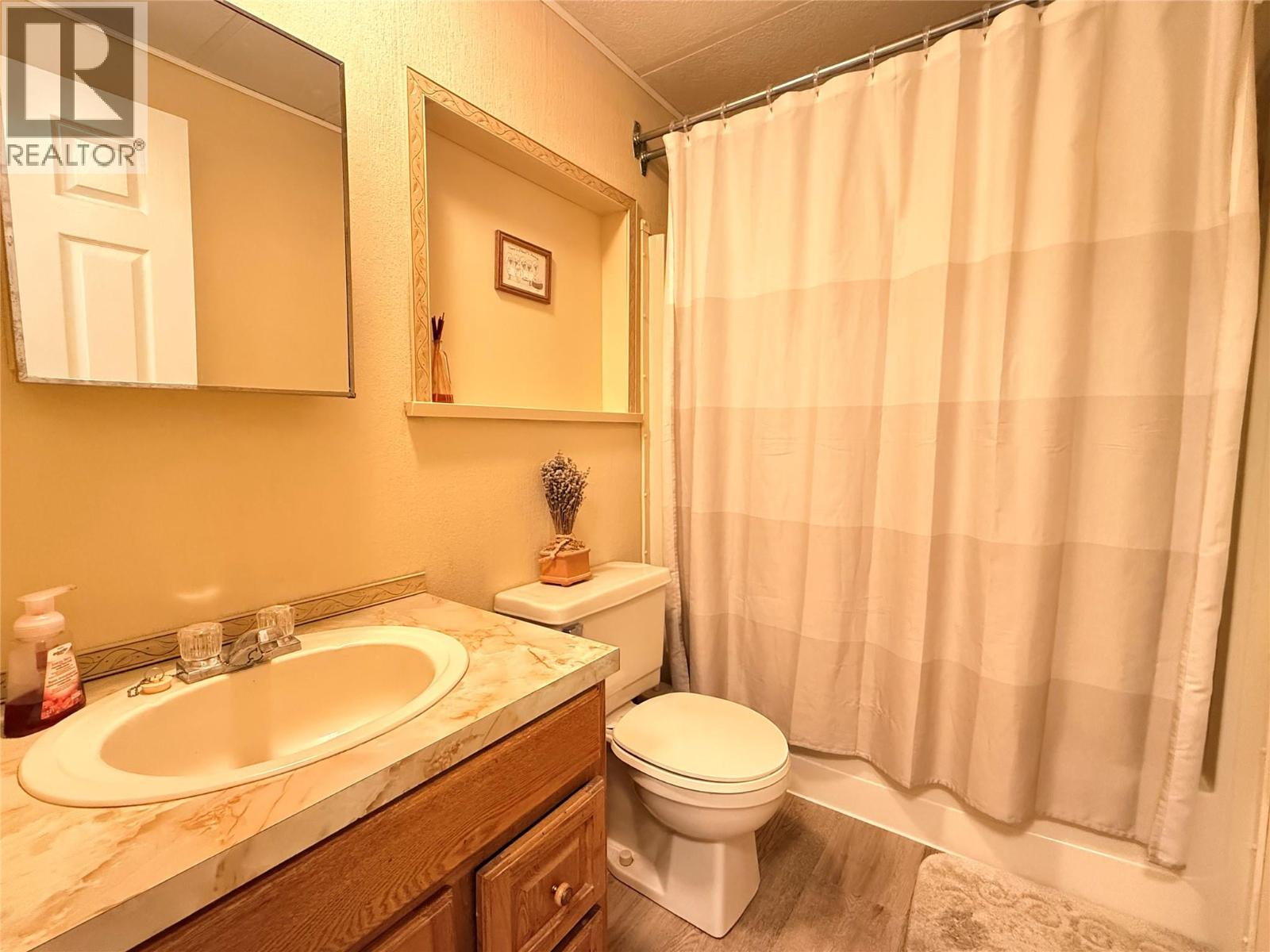 6240 Vine Road Property Photo 31
