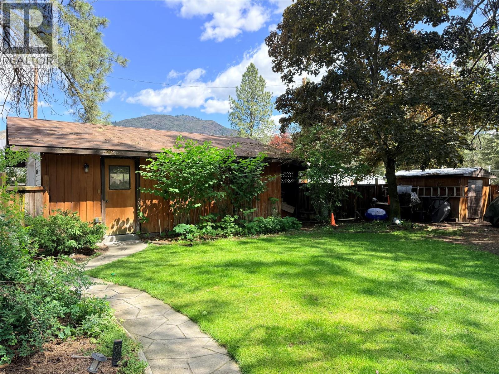 6240 Vine Road Property Photo 44