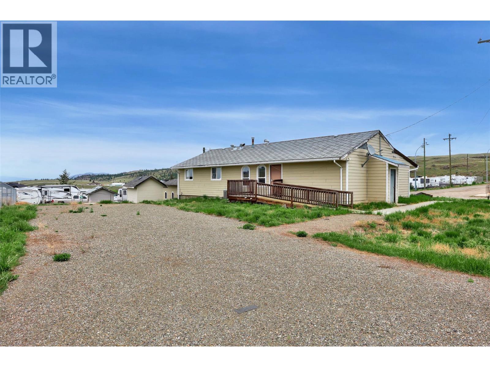 2805 Hwy 5a South Highway Property Photo 5