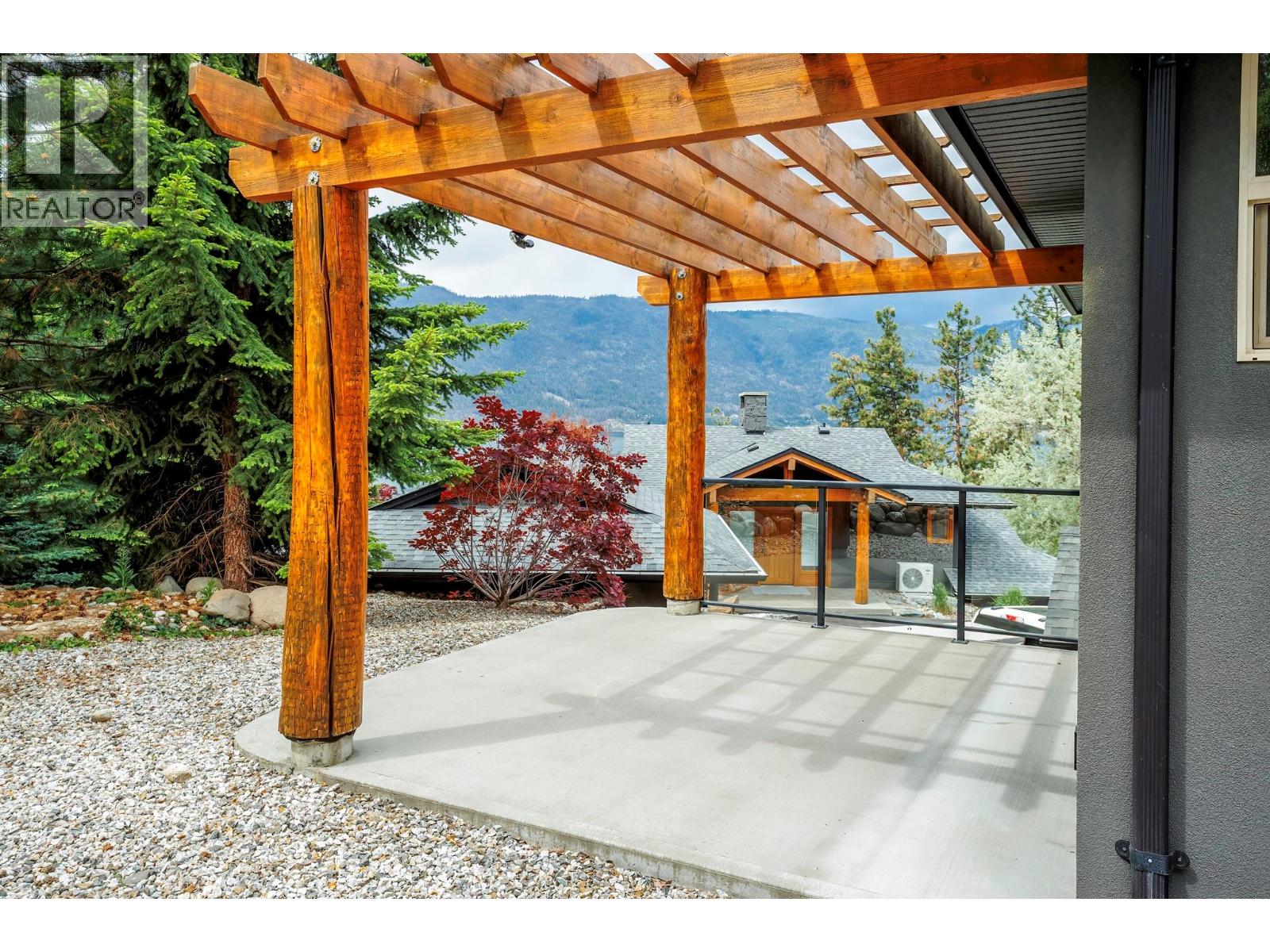 9887 Okanagan Centre Road W Property Photo 45