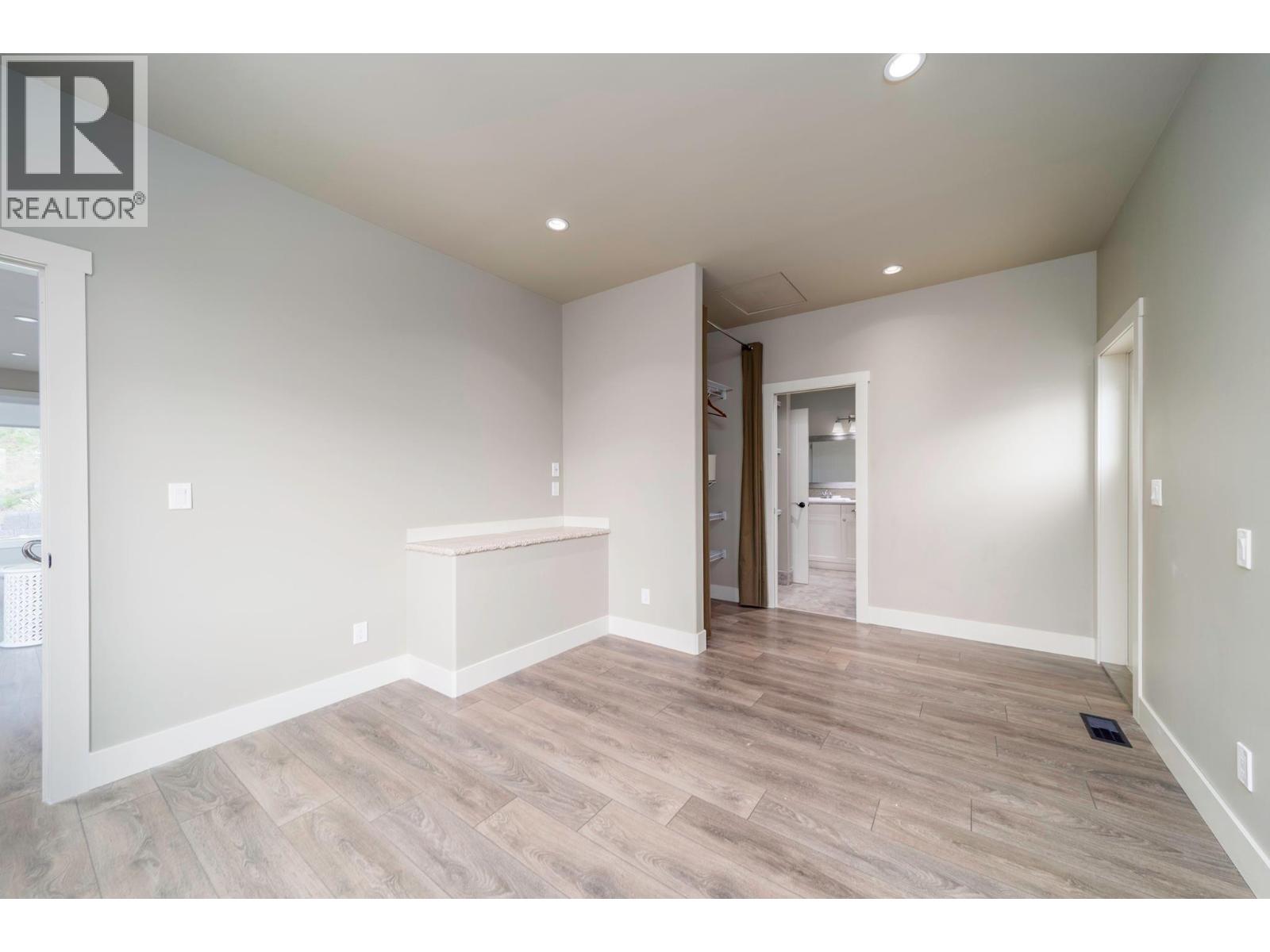 9887 Okanagan Centre Road W Property Photo 54