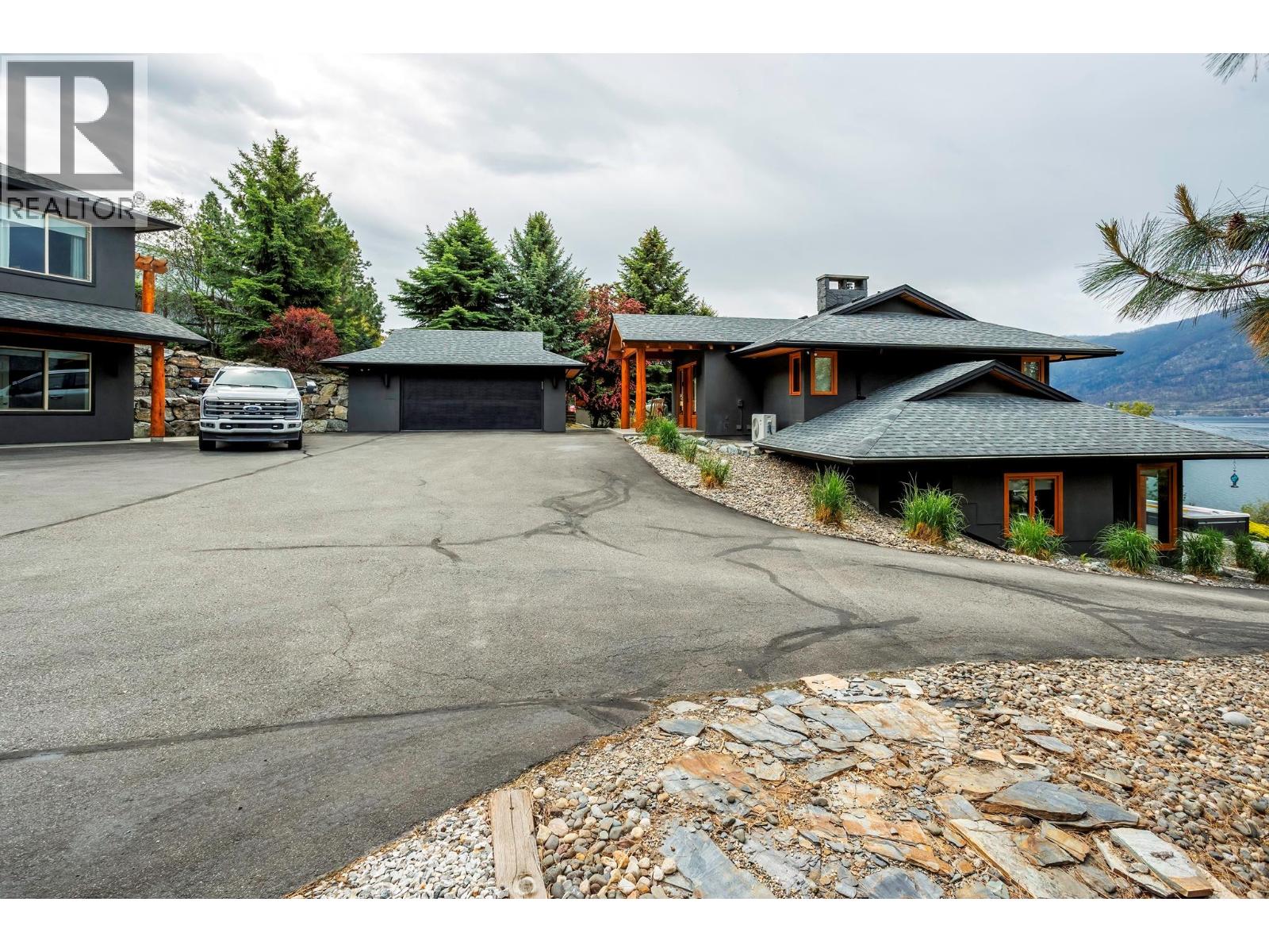 9887 Okanagan Centre Road W Property Photo 73