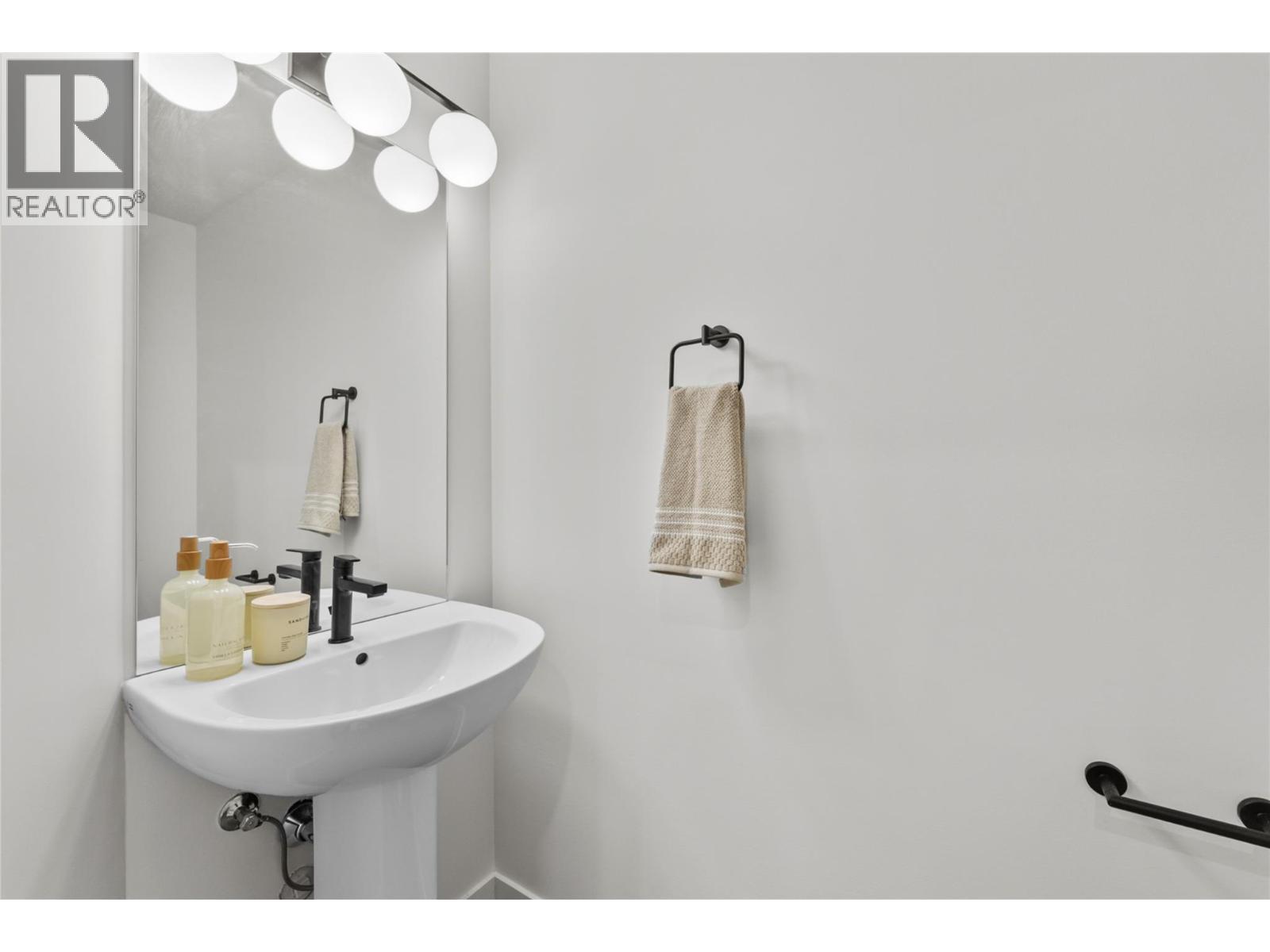 3580 Valleyview Drive Unit# 170 Property Photo 12